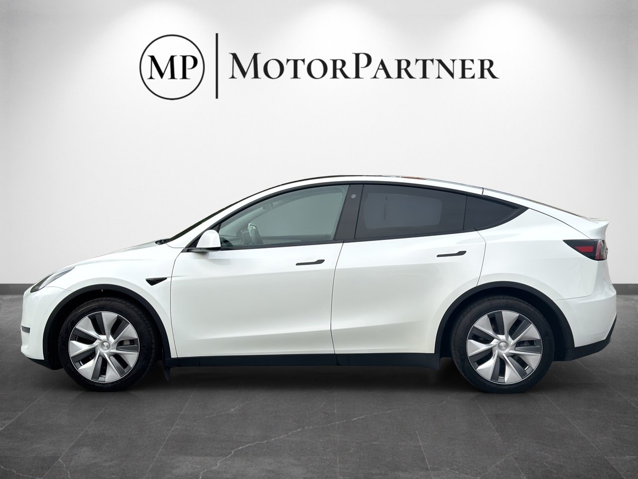 Tesla Model Y 2023, bild 5/10