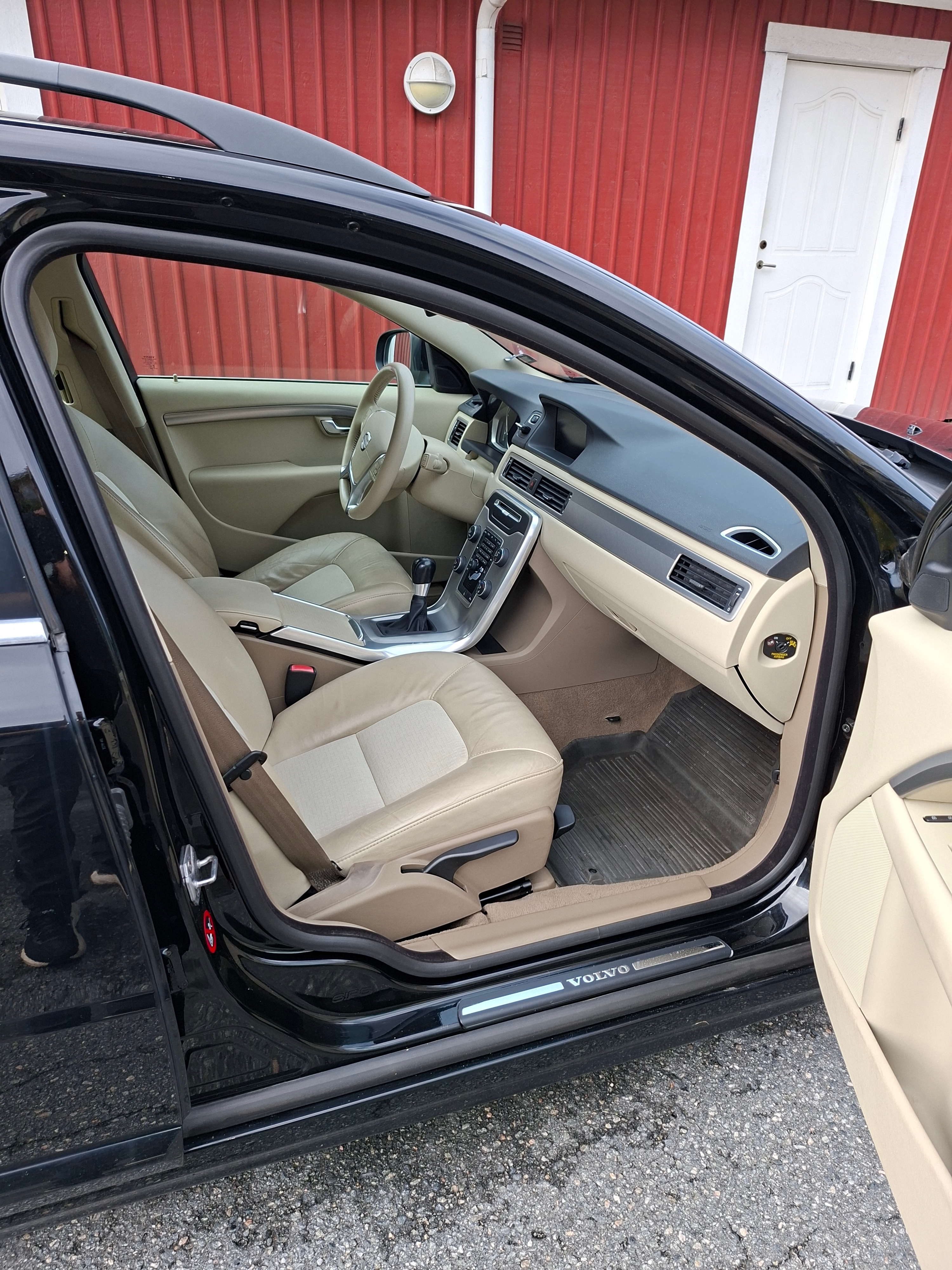 Volvo V70 D3 Manuell 2014, bild 6/6