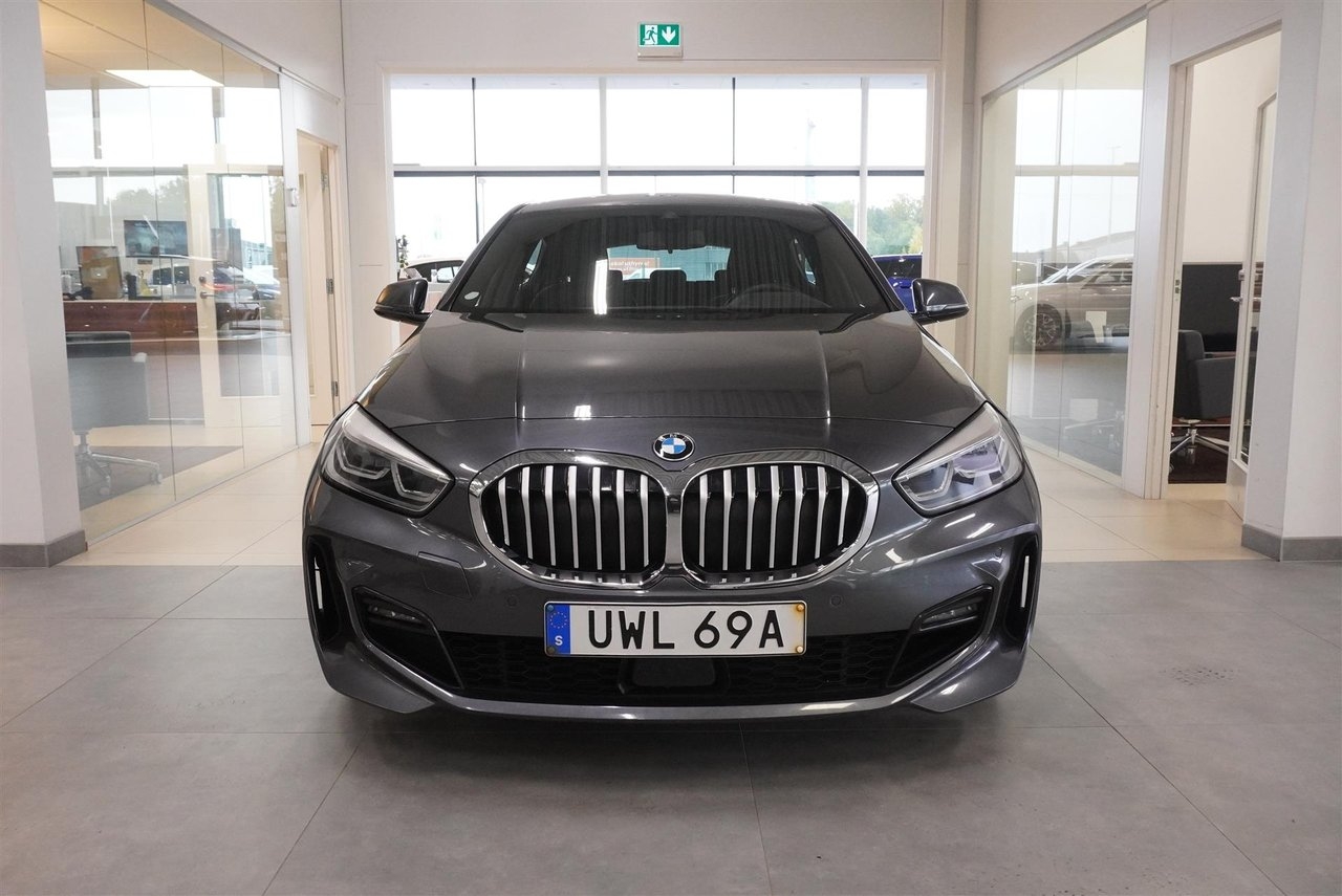 BMW 118 i Automat M Sport Rattvärme 2020, bild 3/10