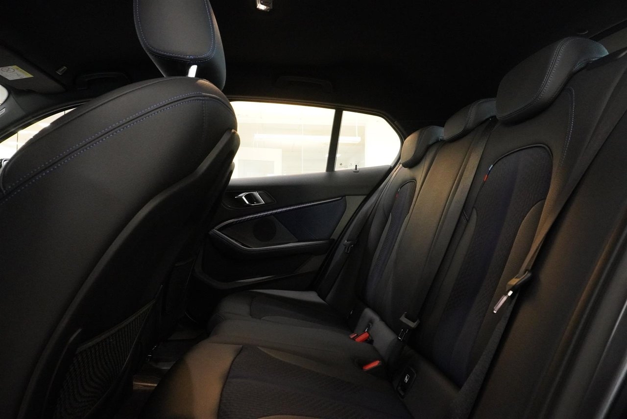 BMW 118 i Automat M Sport Rattvärme 2020, bild 7/10