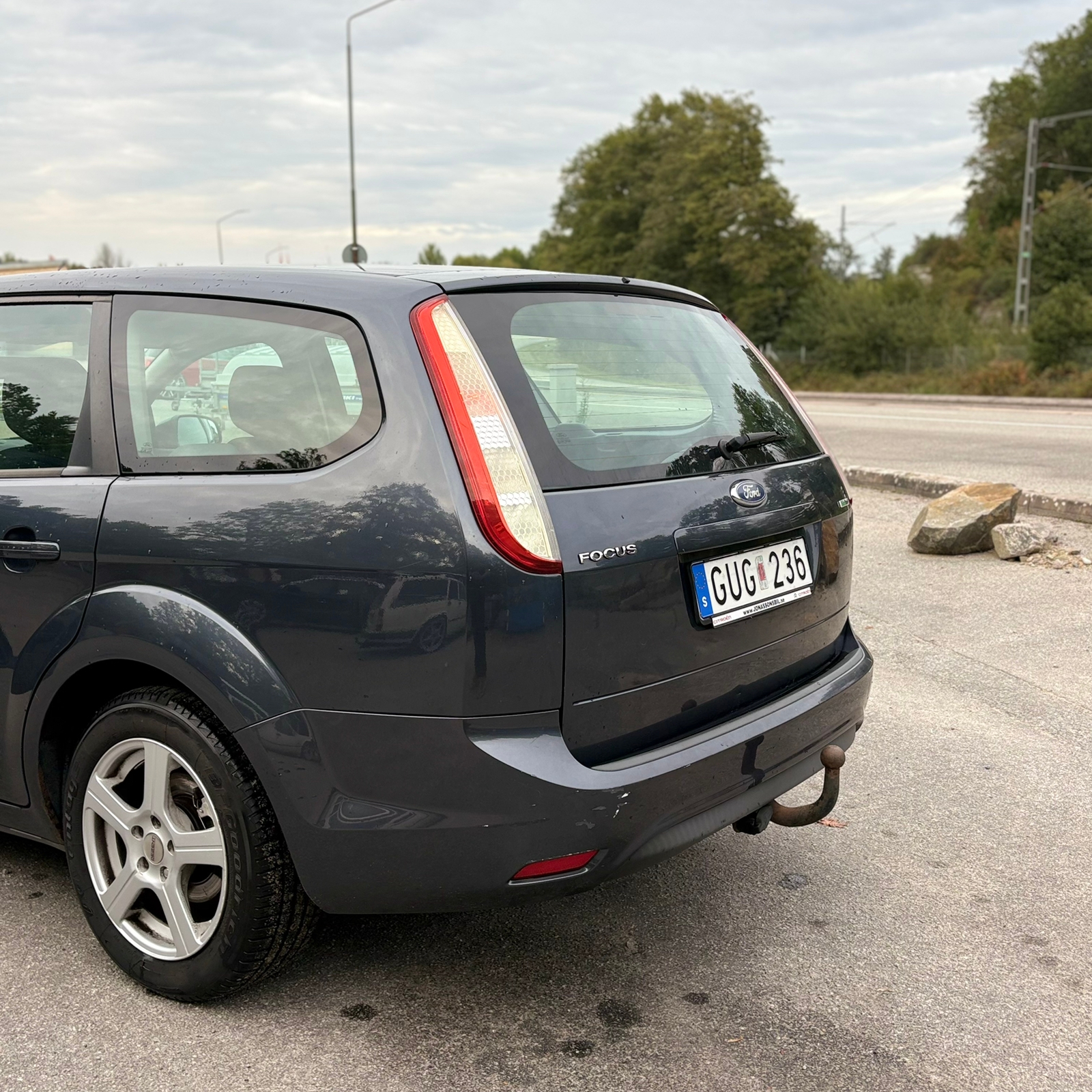 Ford Focus Kombi 1.8 Flexifuel Manuell 2008, kuva 3/9