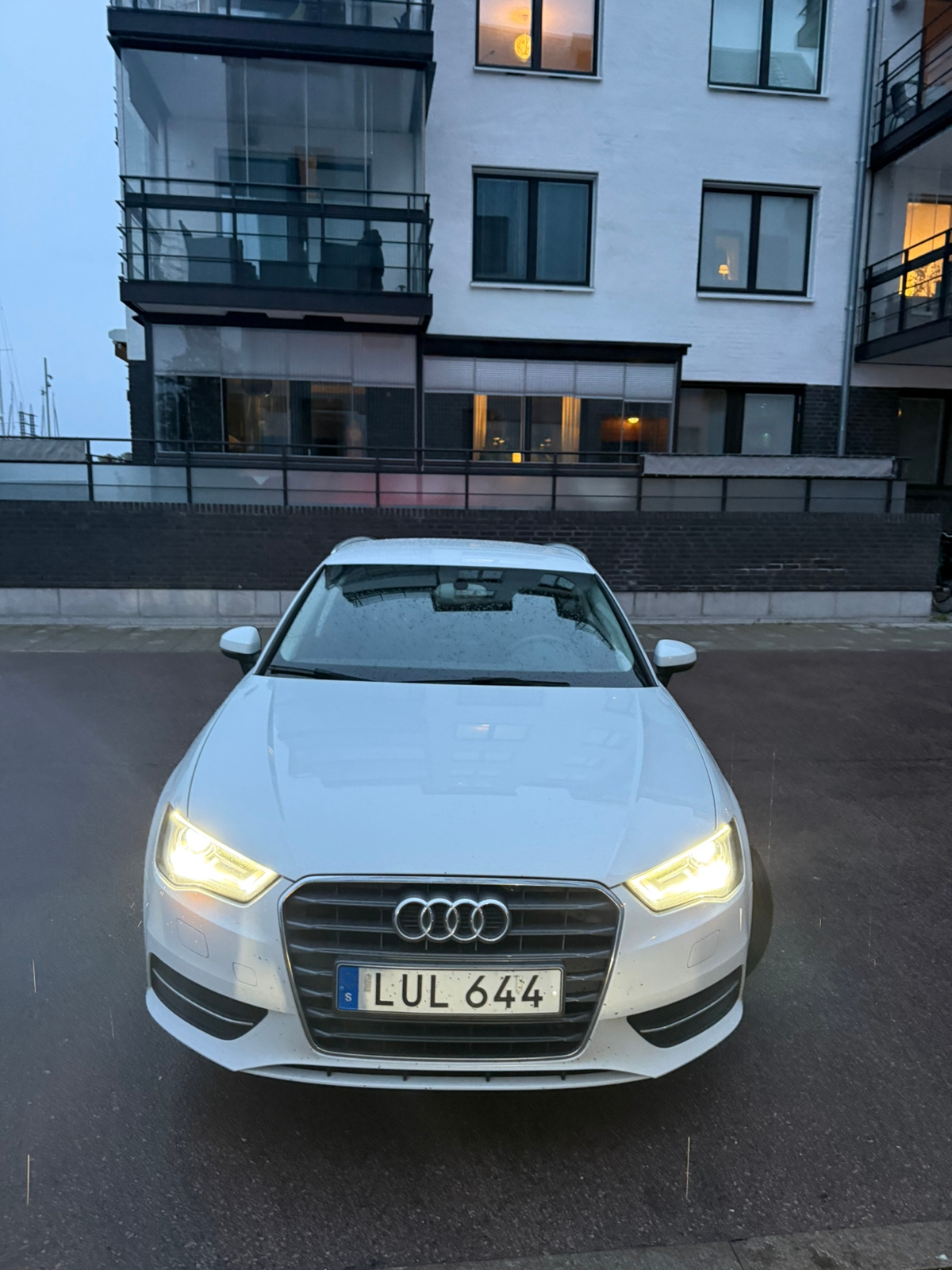 Audi A3 Sportback 1.2 TFSI Manuell 2015, bild 2/10
