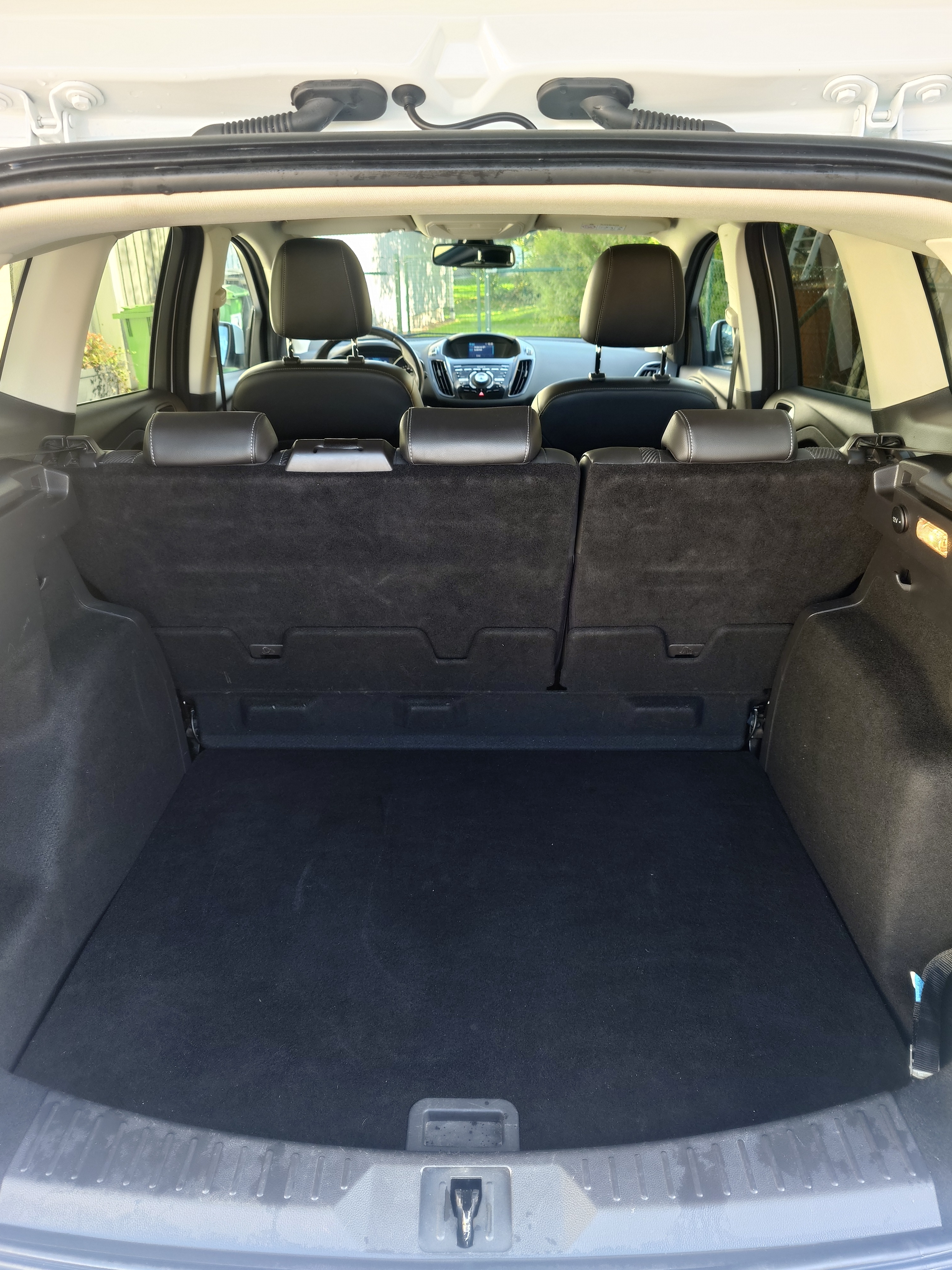 Ford Kuga 2.0 TDCi AWD Powershift 2015, bild 5/8