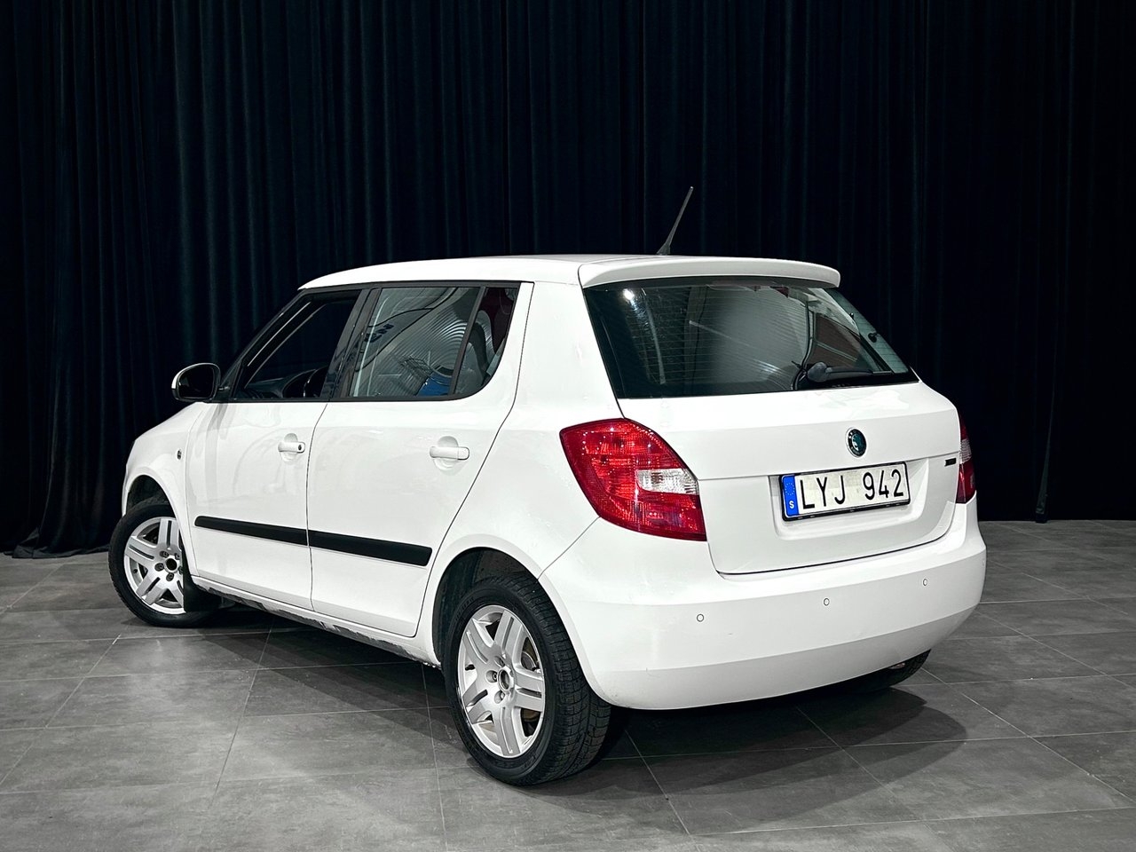 Skoda Fabia 2012, kuva 4/10