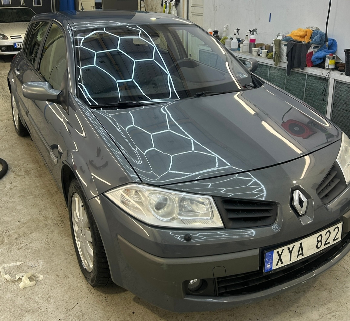 Renault Megane II 5-dörrar 2.0 Manuell 2006, photo 3/7