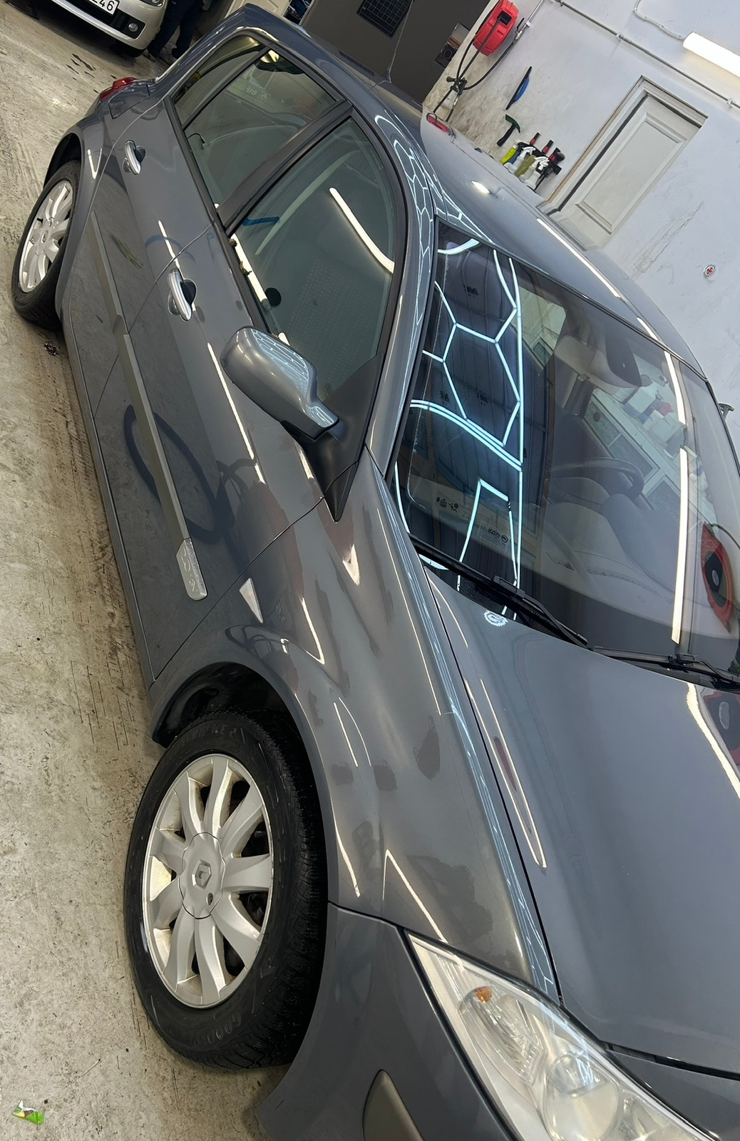 Renault Megane II 5-dörrar 2.0 Manuell 2006, photo 6/7