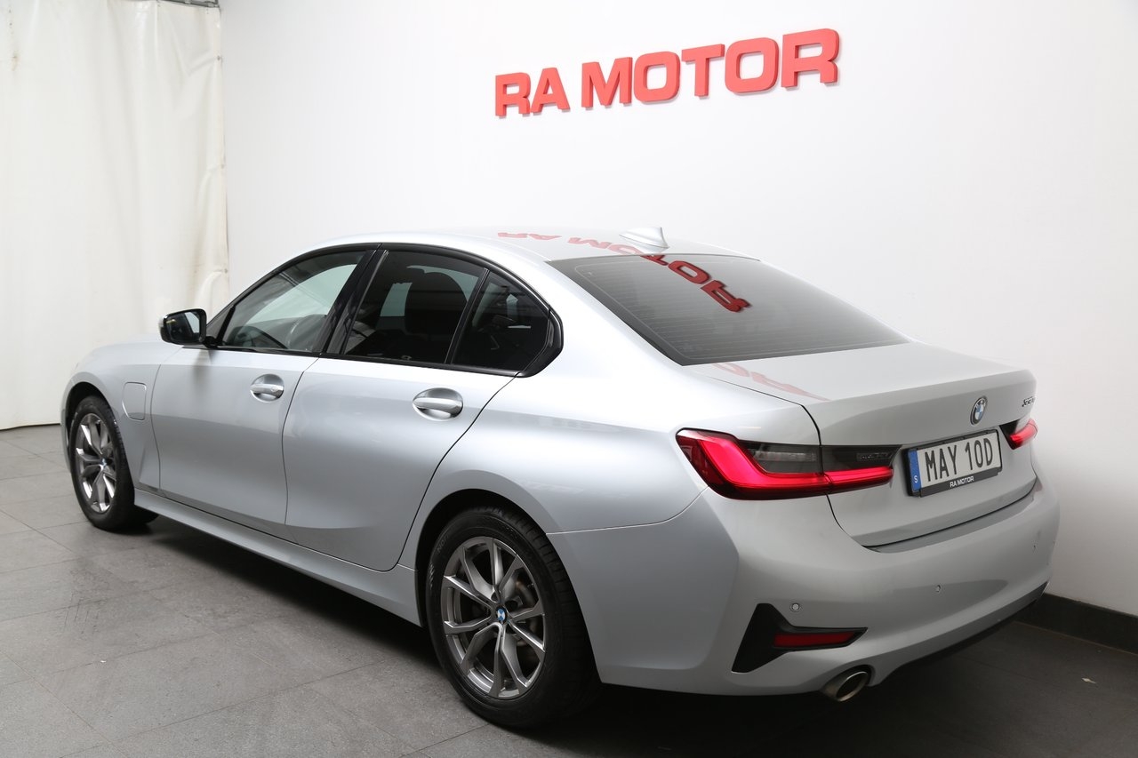BMW 330 e 292hk Sport line Aut Sedan H/K 2020, bild 4/10