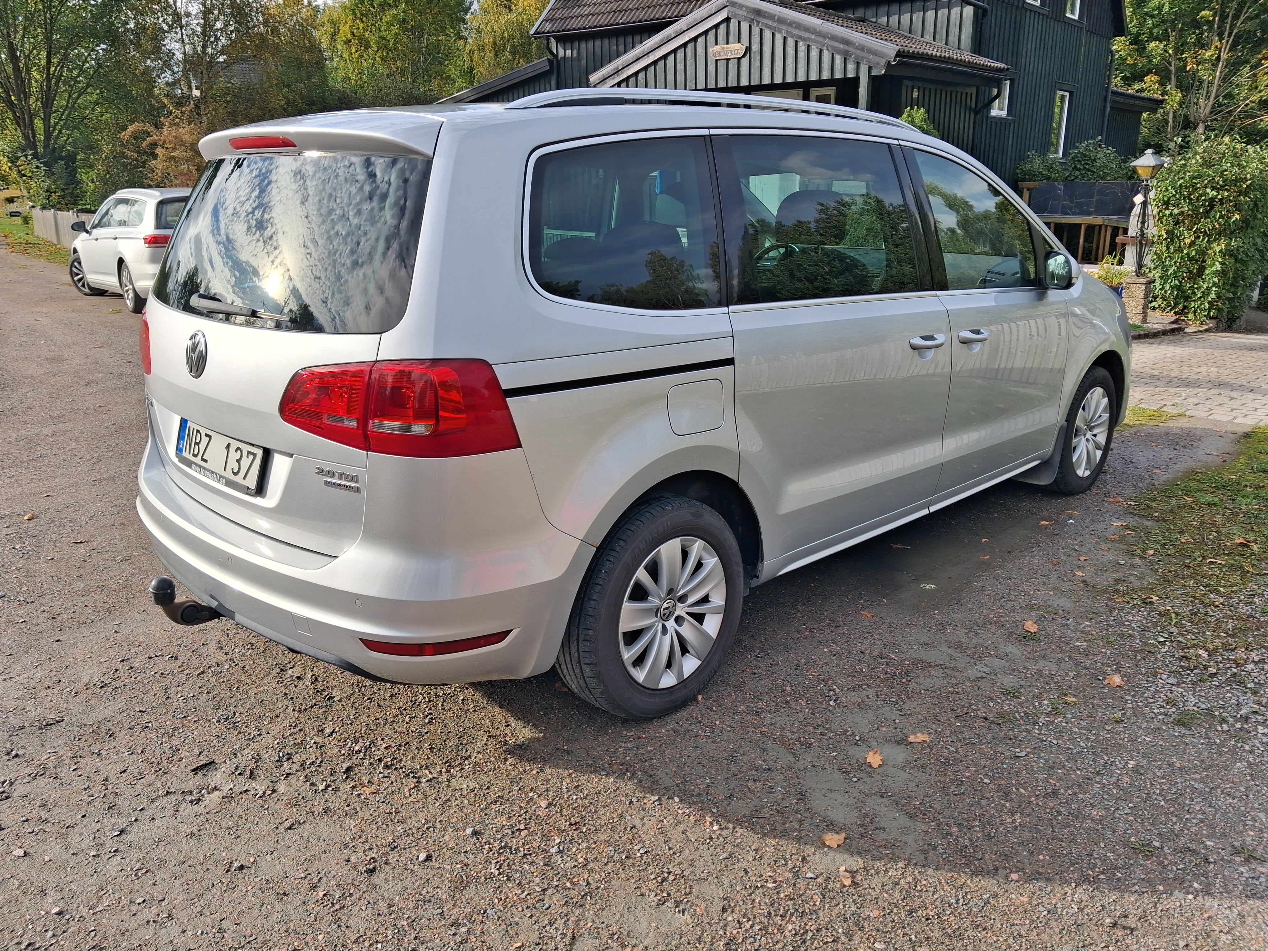 Volkswagen Sharan 2013, bild 2/10