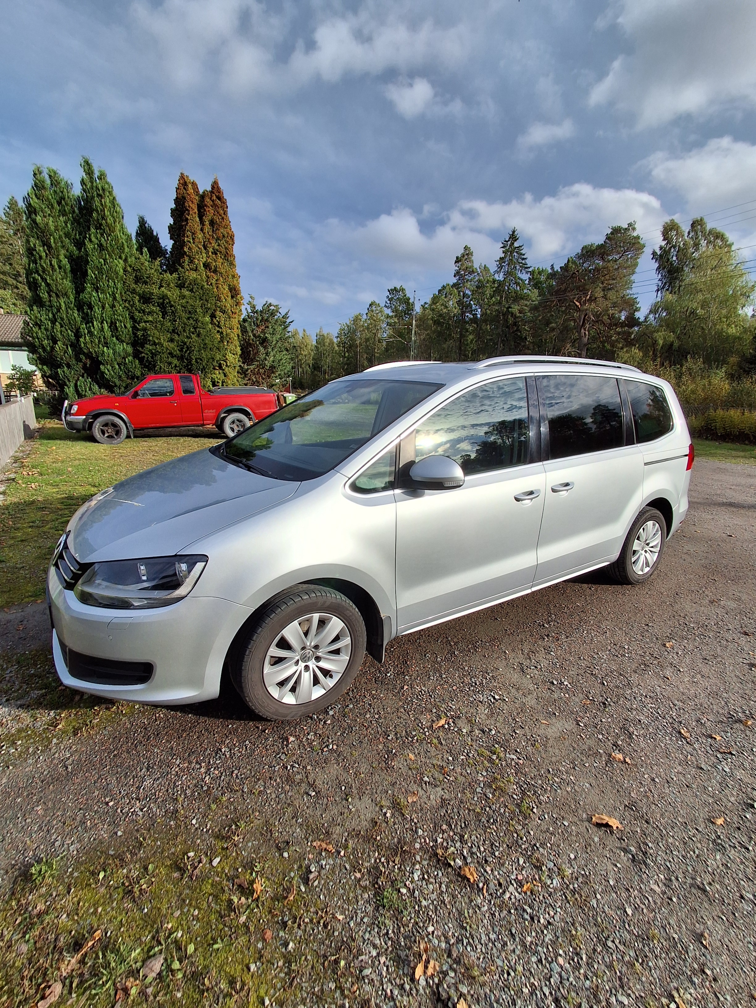 Volkswagen Sharan 2013, bild 5/10