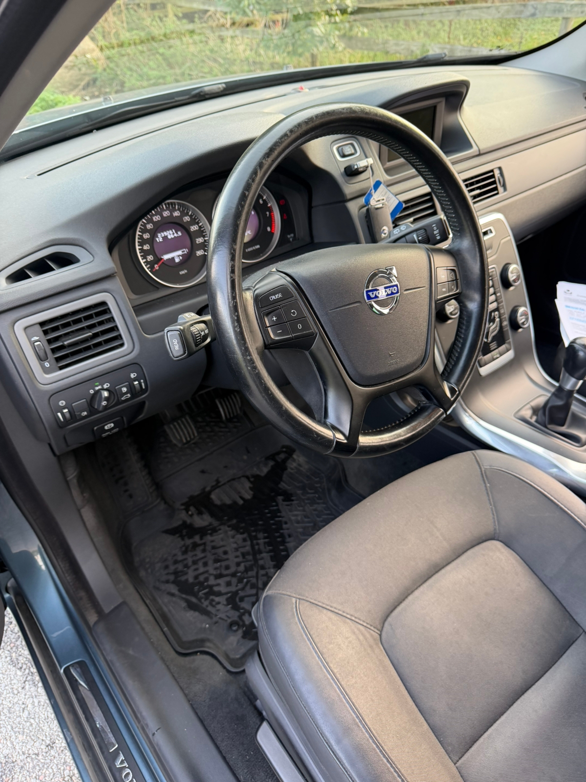 Volvo V70 T4 Manuell 2012, bild 3/7