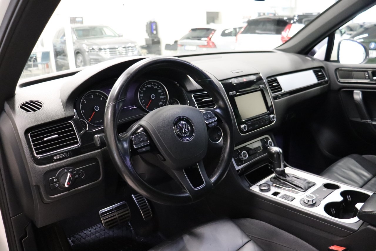 Volkswagen Touareg 2012, bild 6/10