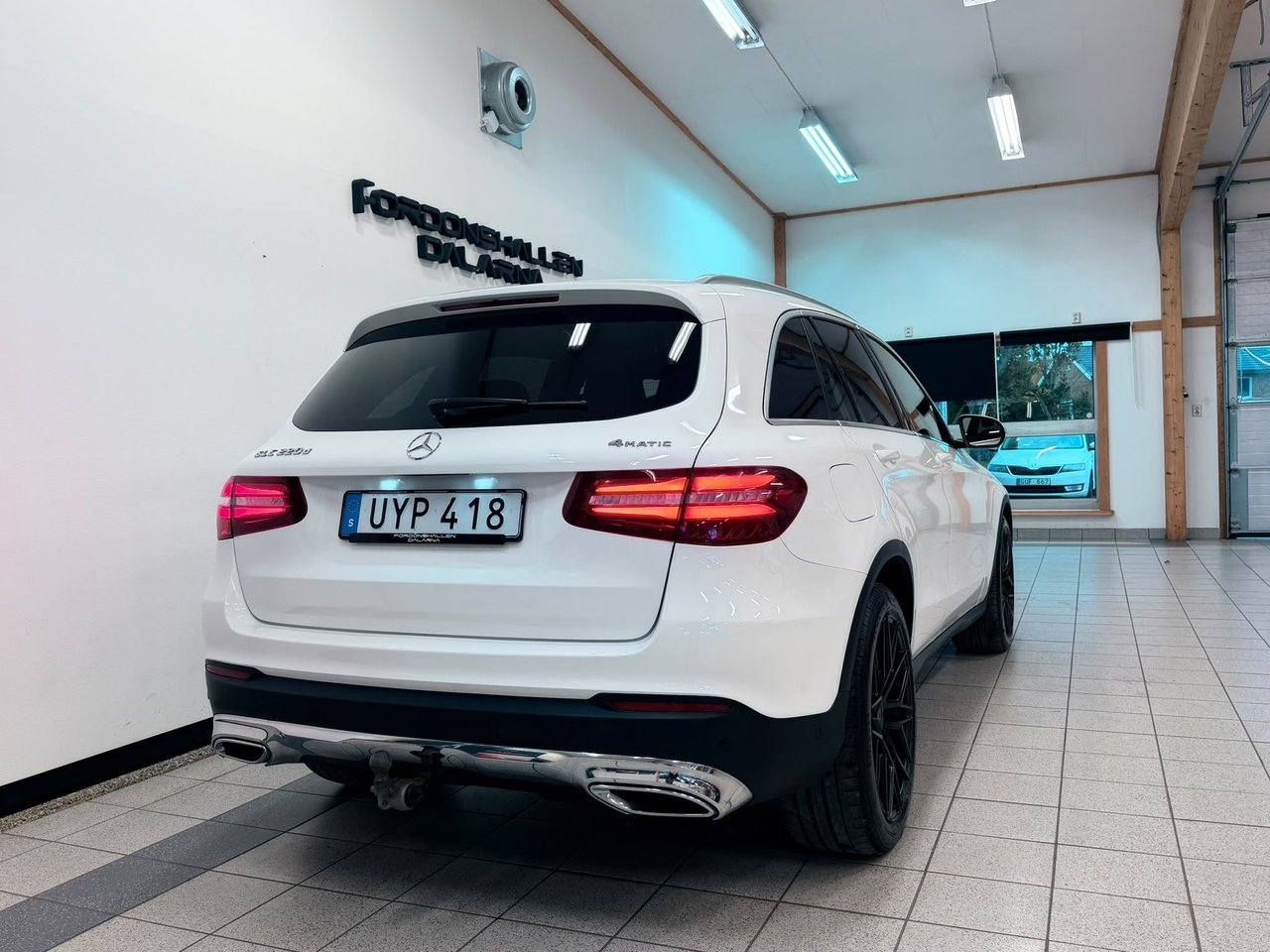 Mercedes-Benz GLC 2017, bild 6/10