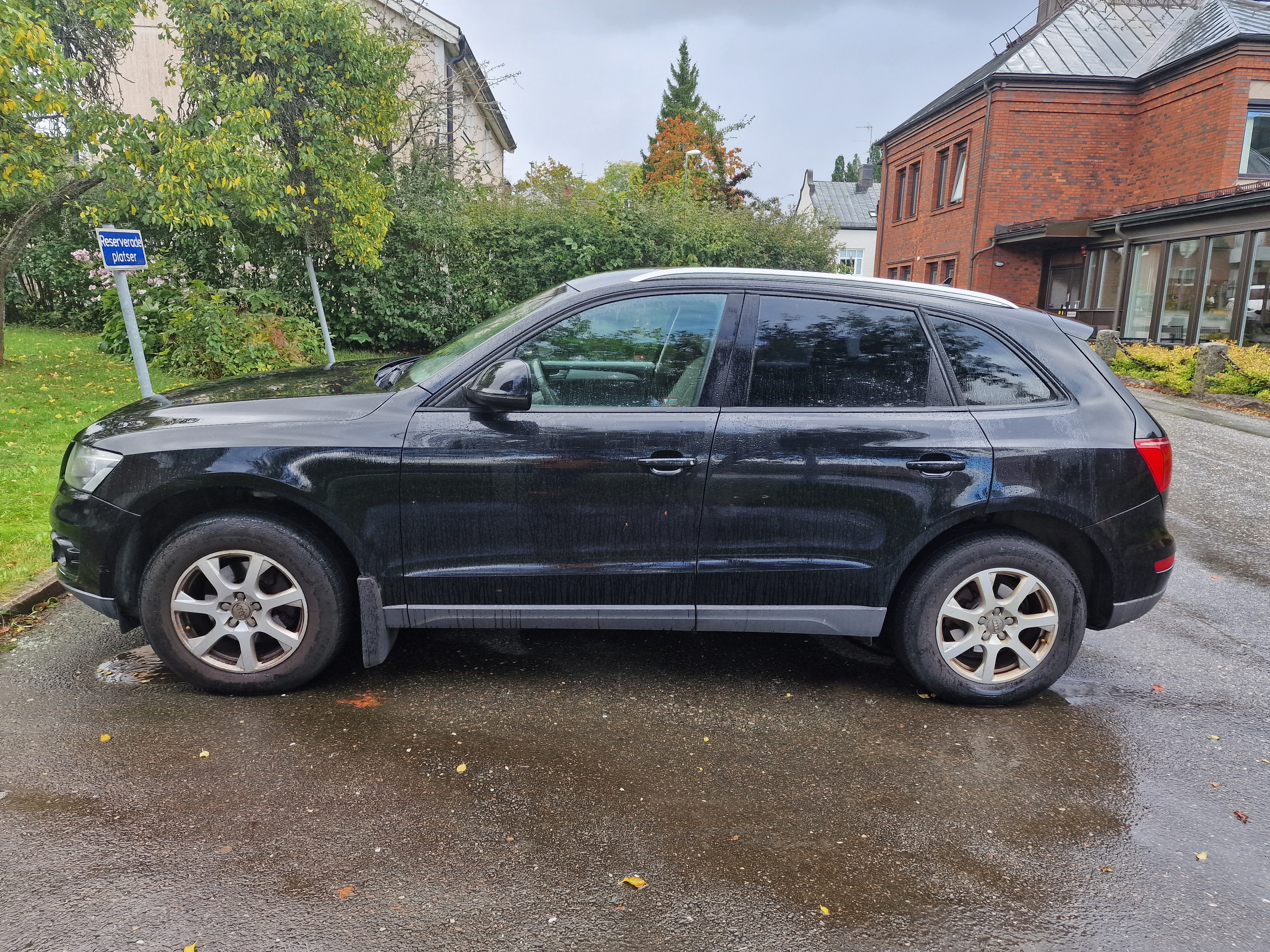 Audi Q5 2.0 TDI DPF quattro S Tronic 2010, bild 3/10
