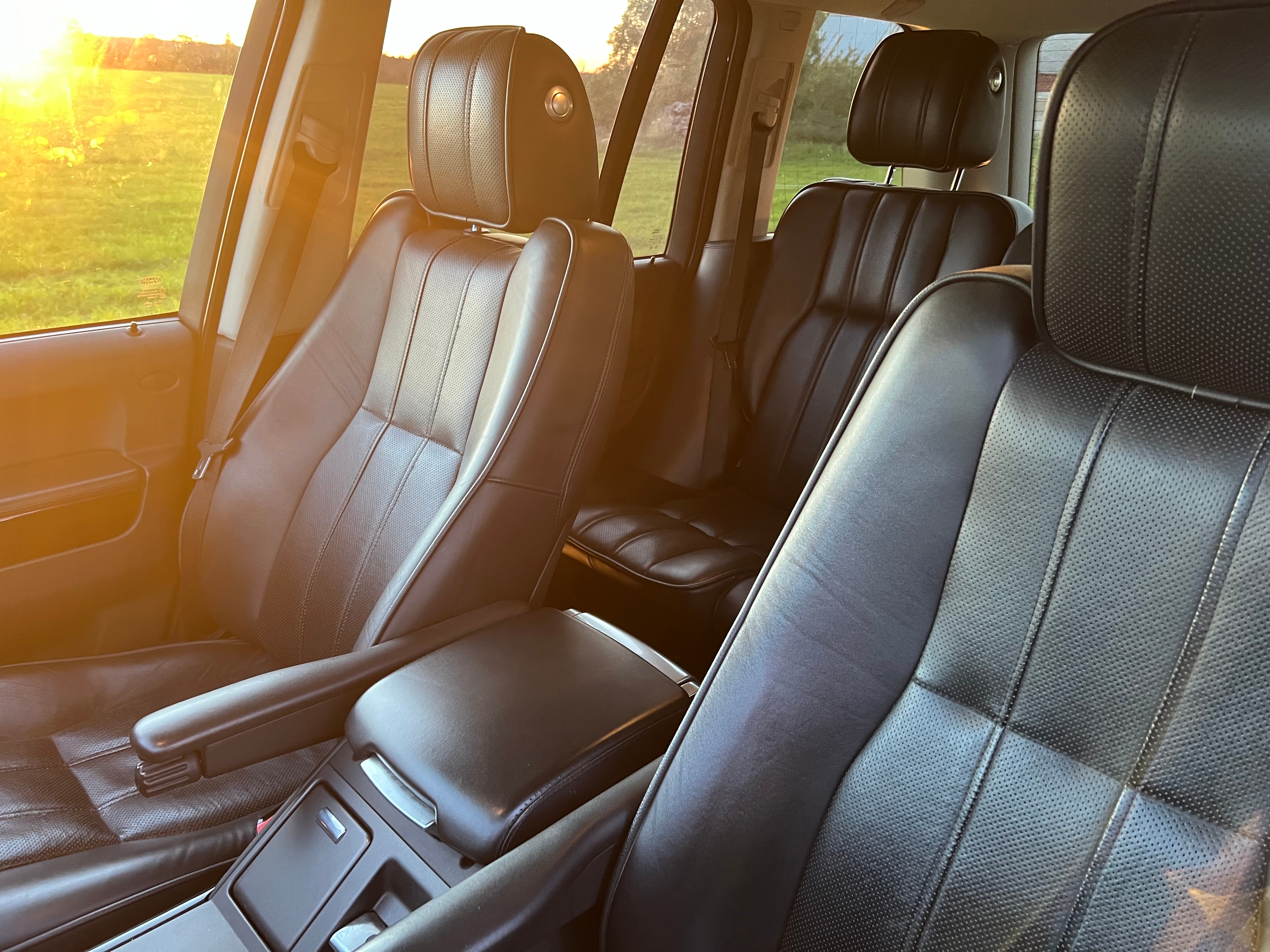 Land Rover Range Rover Vouge 2012, kuva 5/10