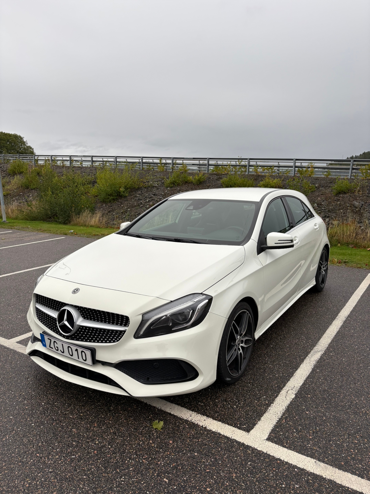 Mercedes-Benz A 200 d 7G-DCT 2018, bild 2/6