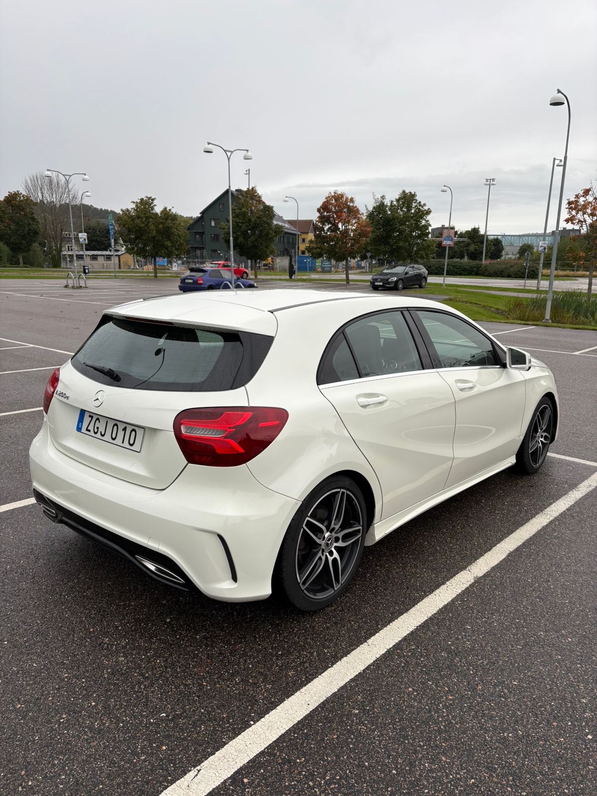 Mercedes-Benz A 200 d 7G-DCT 2018, bild 4/6