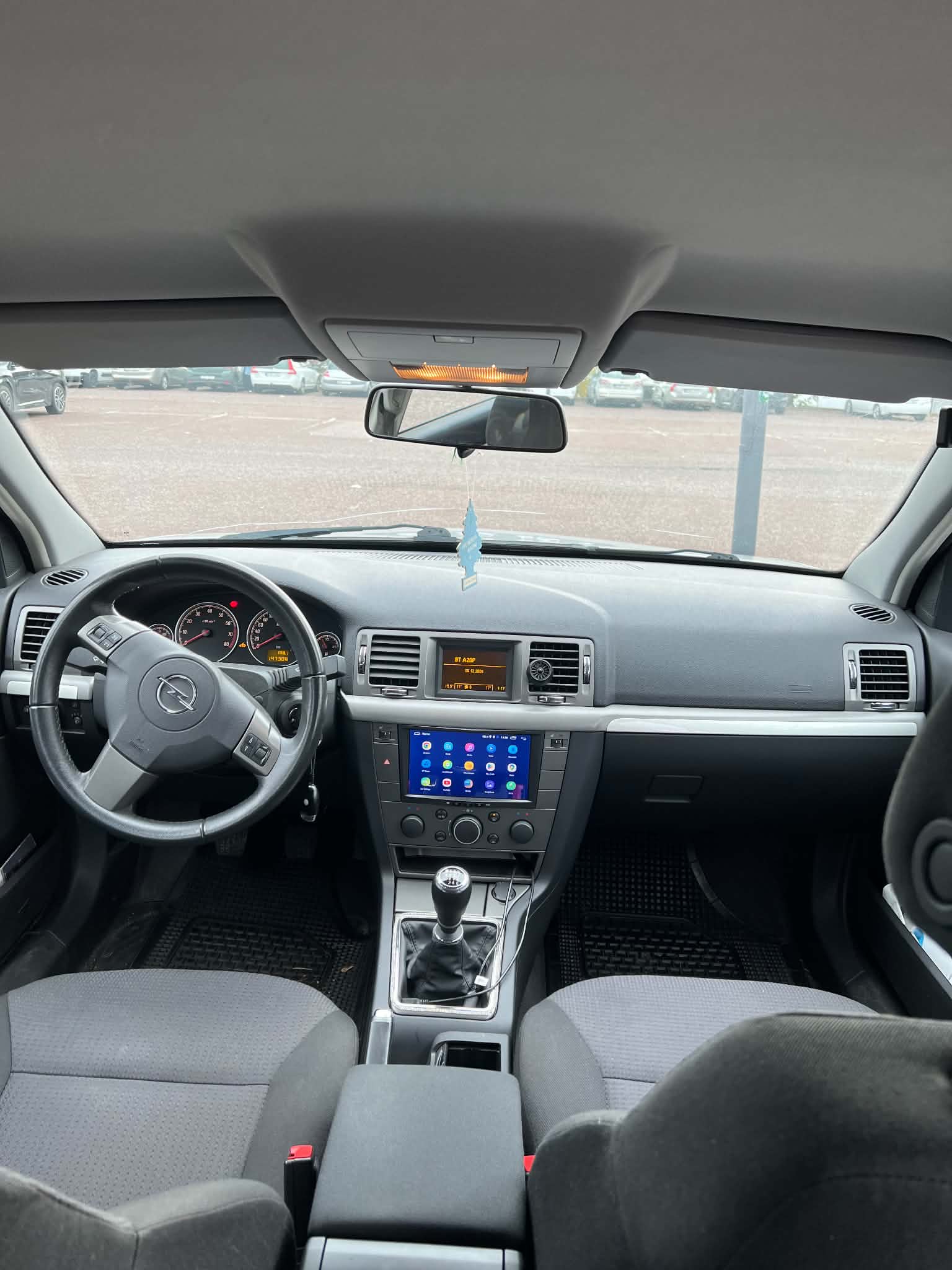 Opel Vectra GTS 2.2 Direct Manuell 2007, bild 6/7