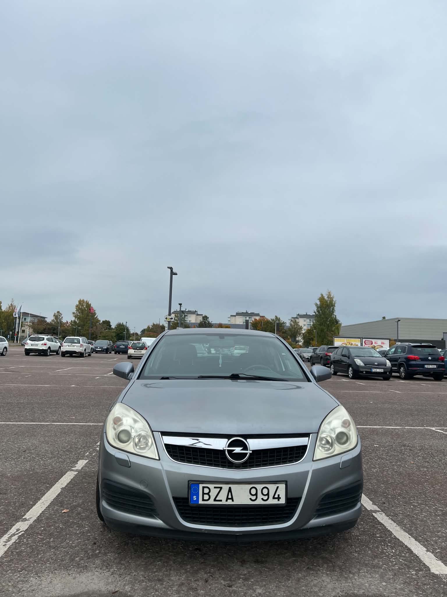 Opel Vectra GTS 2.2 Direct Manuell 2007, bild 5/7