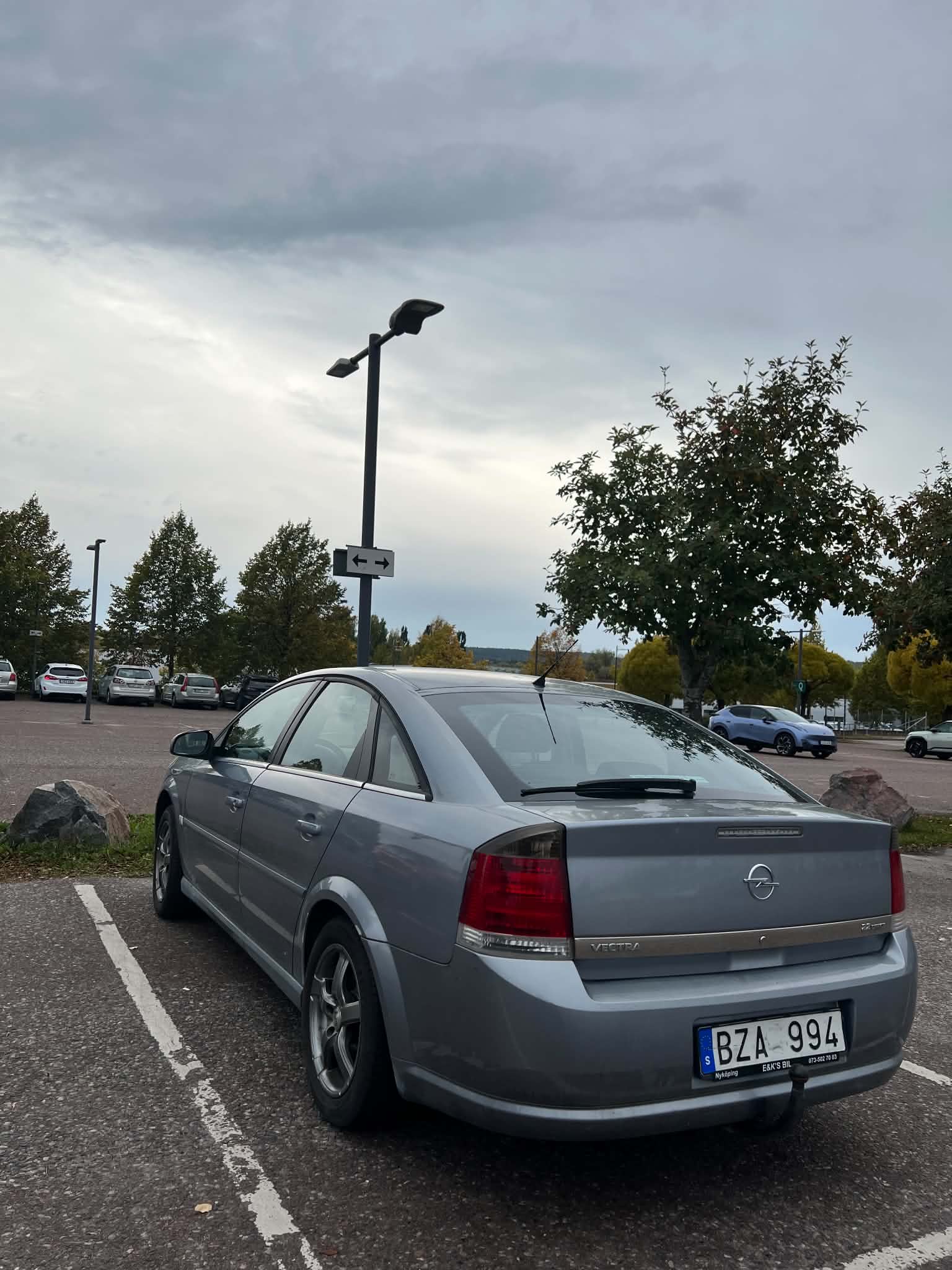 Opel Vectra GTS 2.2 Direct Manuell 2007, bild 3/7