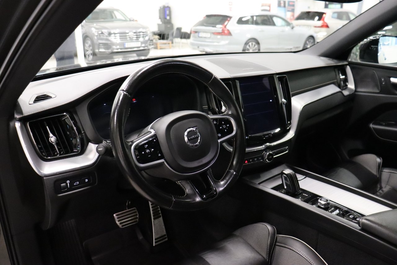 Volvo XC60 2021, kuva 6/10