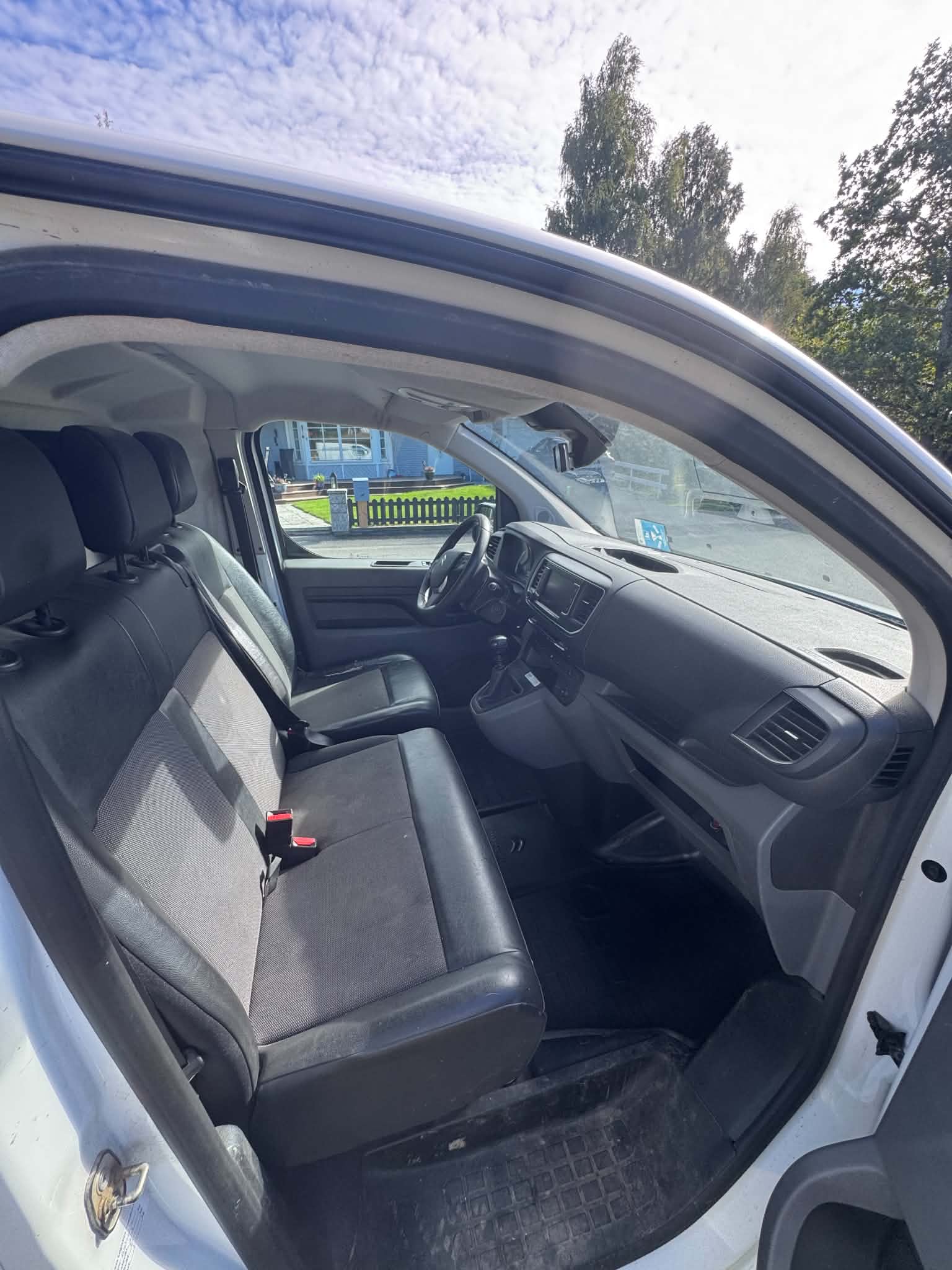 Citroen Jumpy 2018, bild 2/6