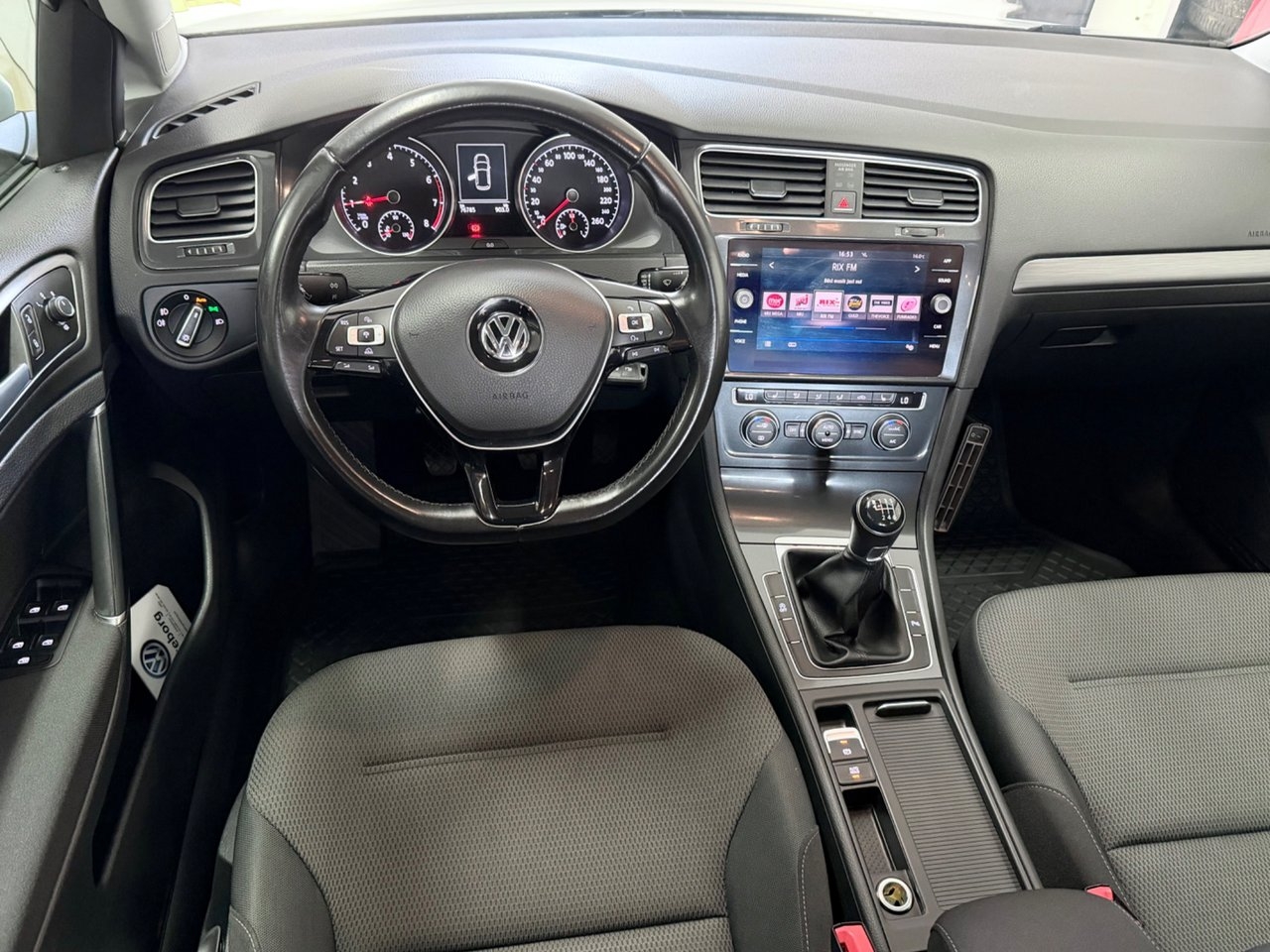 Volkswagen Golf 2017, bild 7/10