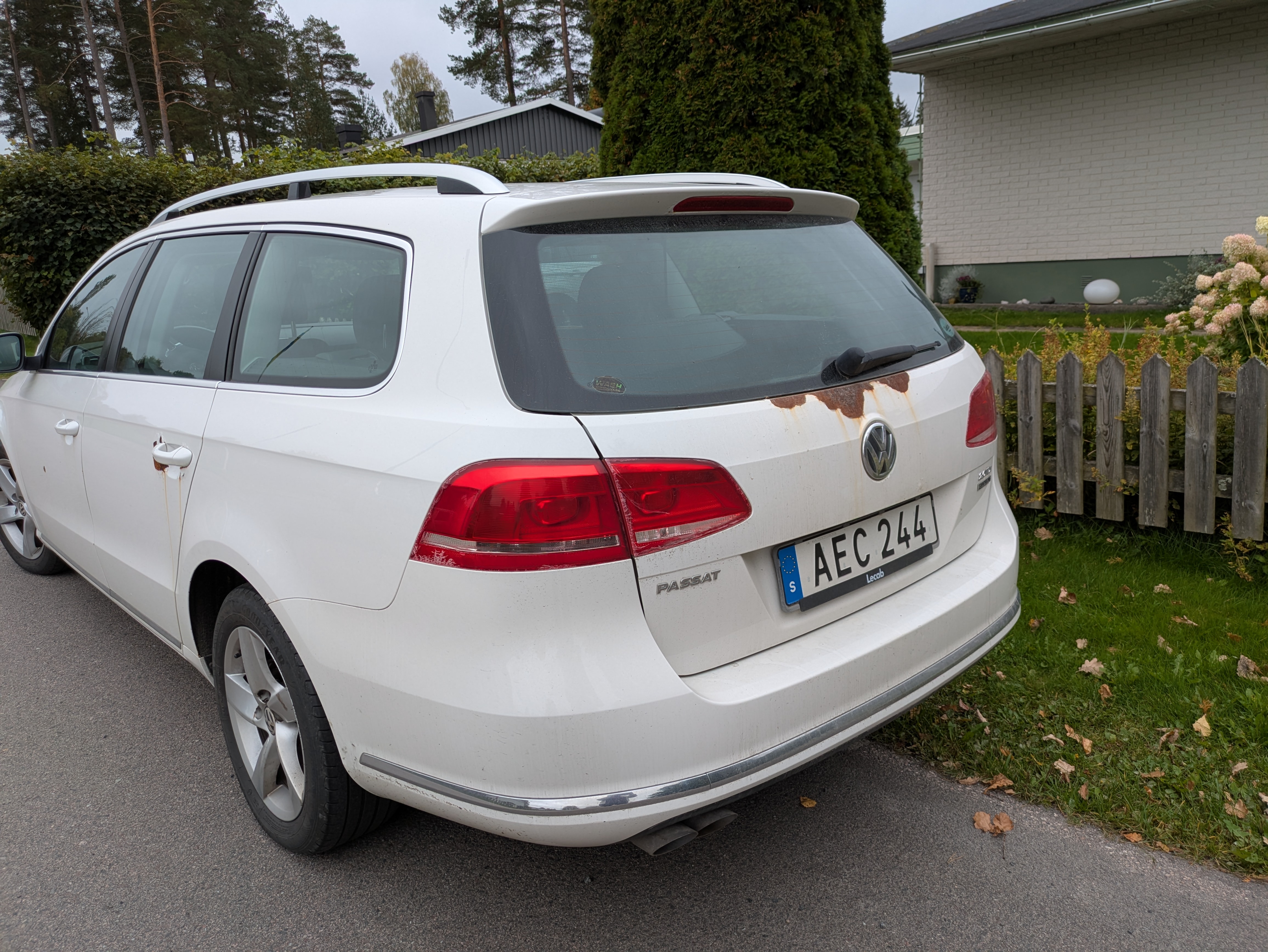 Volkswagen Passat 2014, bild 2/6