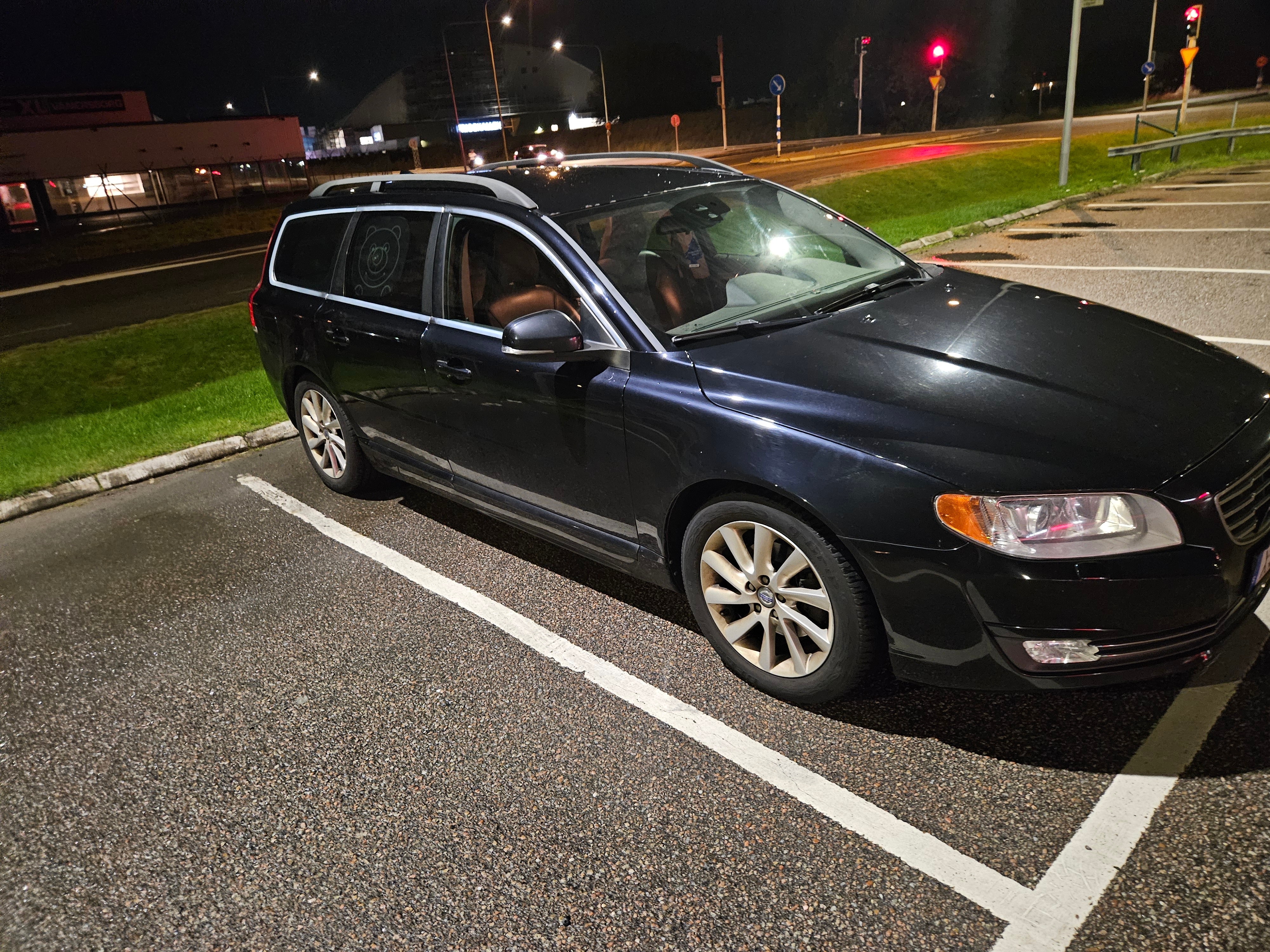Volvo V70 D2 Geartronic 2014, bild 2/7