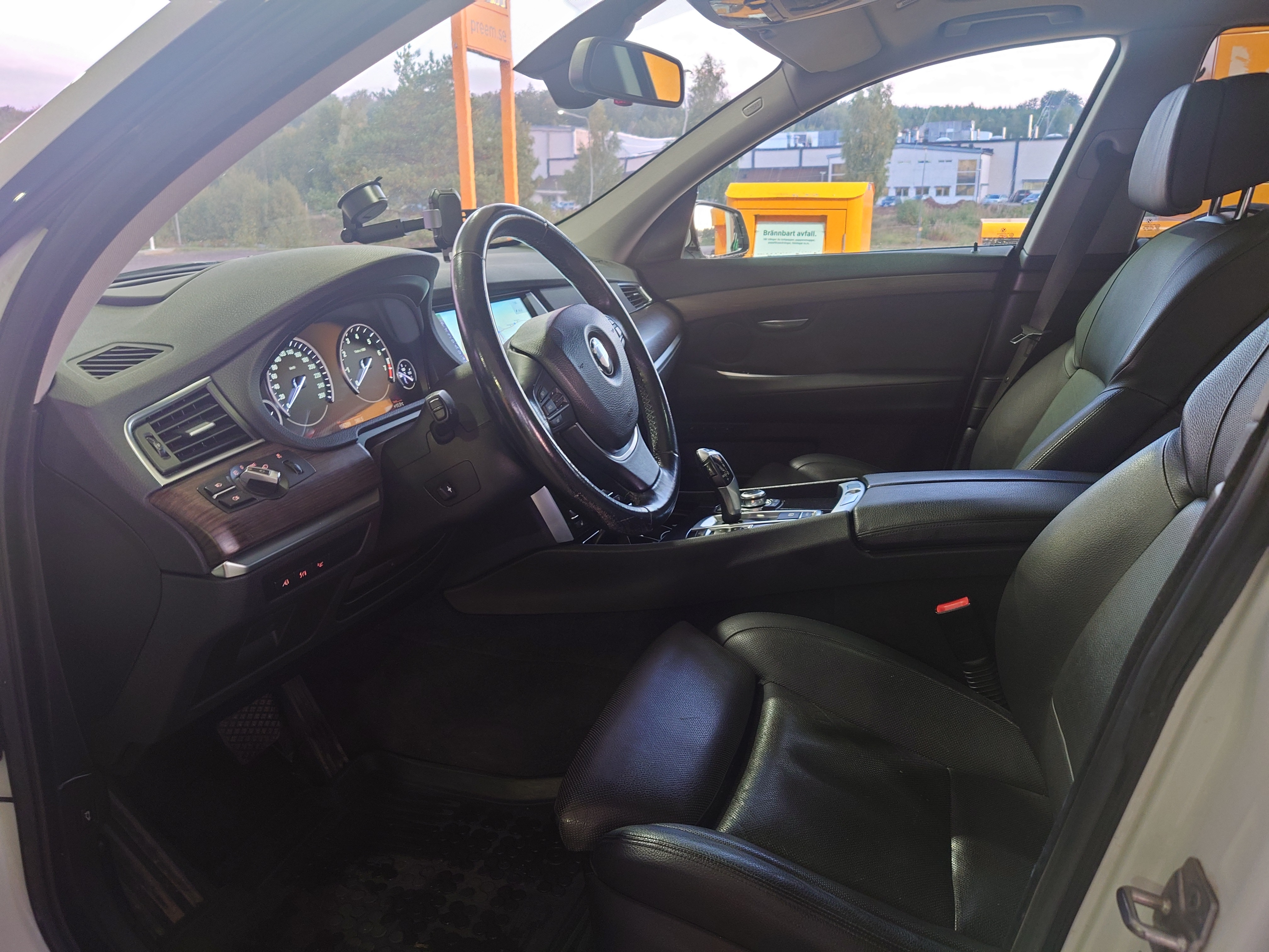 BMW 550 i Gran Turismo Steptronic 2010, kuva 4/10