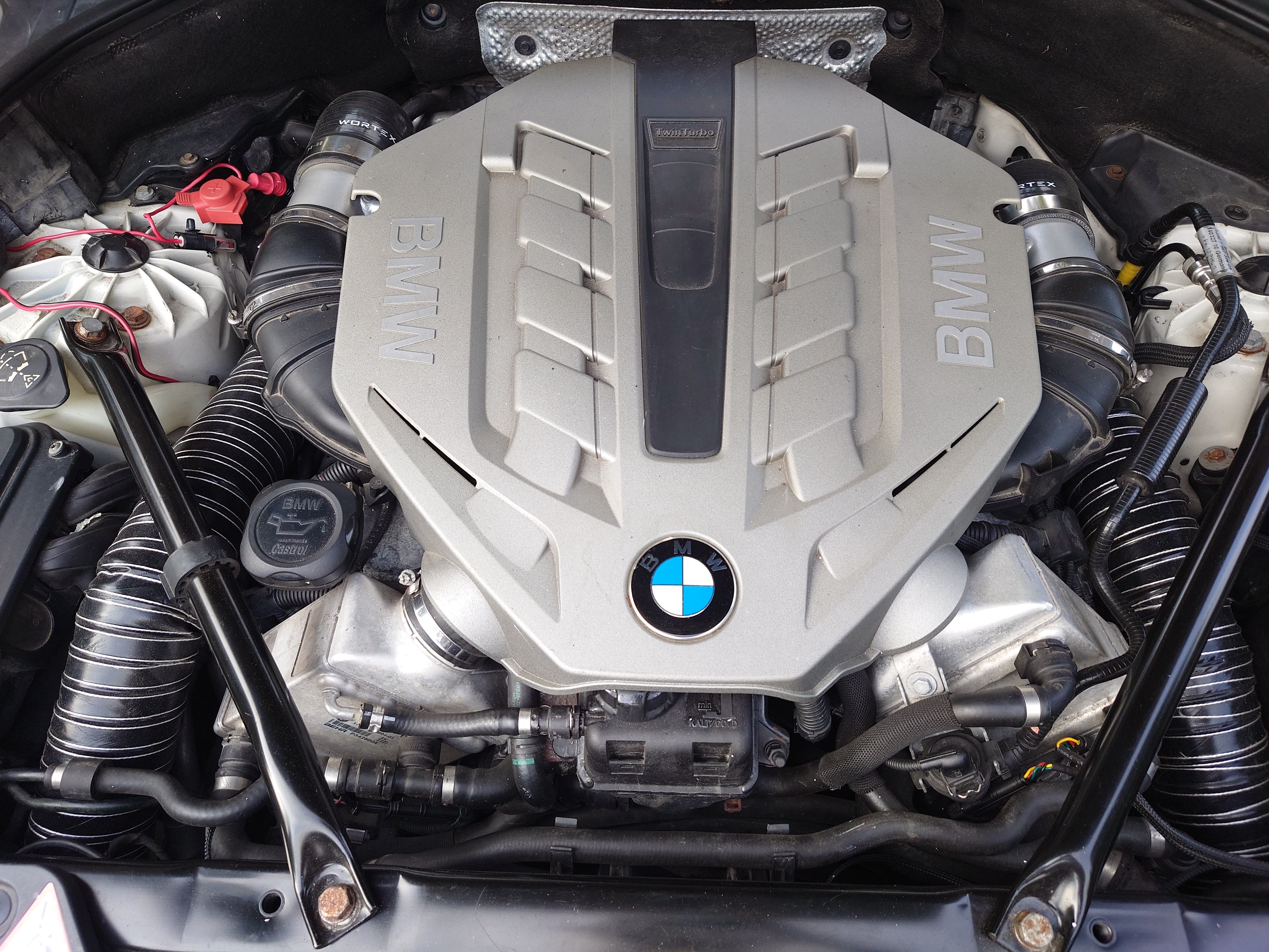 BMW 550 i Gran Turismo Steptronic 2010, kuva 6/10