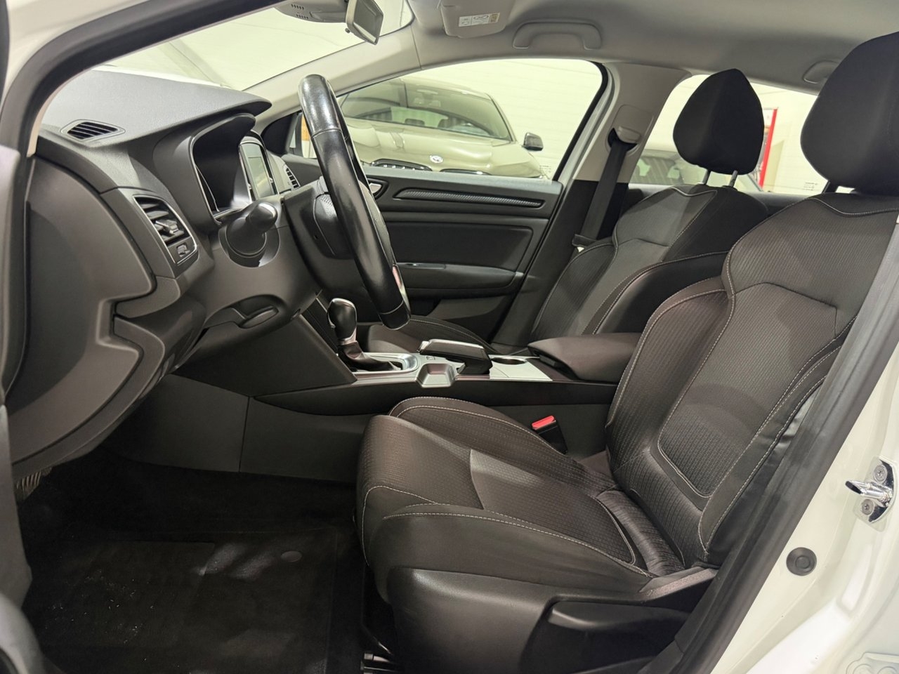 Renault Megane 2017, kuva 7/10