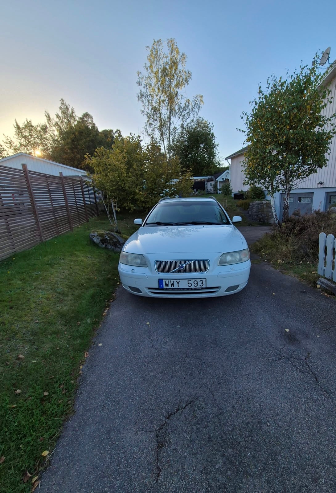 Volvo V70 2.5T Geartronic 2006, kuva 2/5