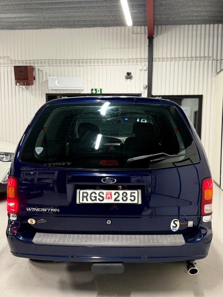 Ford Windstar 3.0 V6 2000, bild 7/10