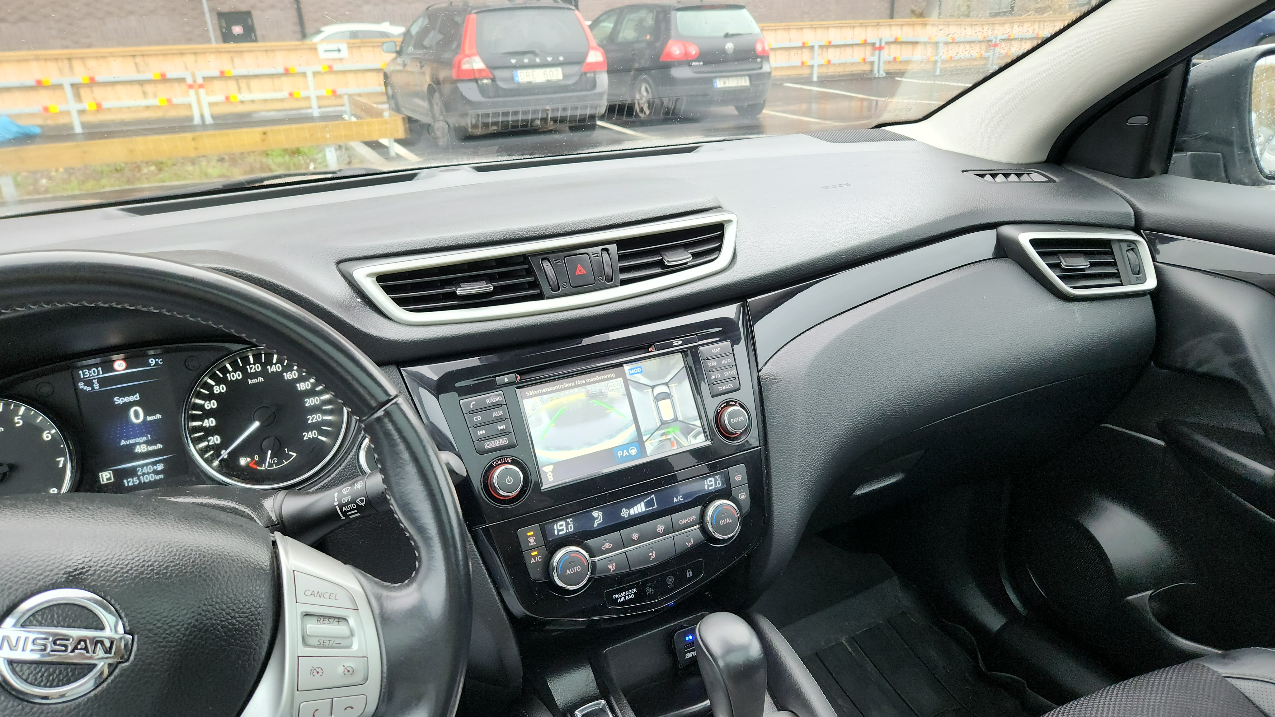 Nissan Qashqai 1.2 DIG-T XTRONIC-CVT 2015, bild 5/10