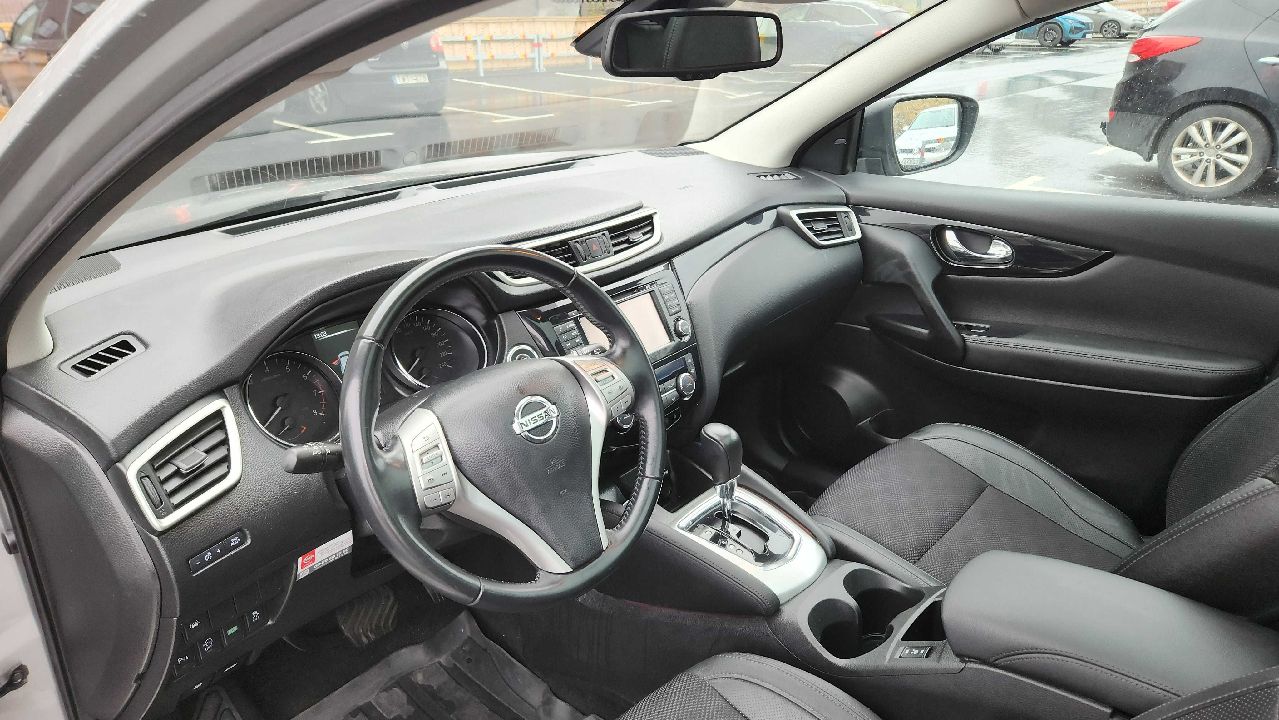 Nissan Qashqai 1.2 DIG-T XTRONIC-CVT 2015, bild 3/10