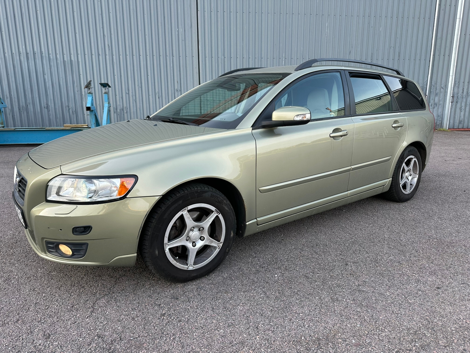 Volvo V50