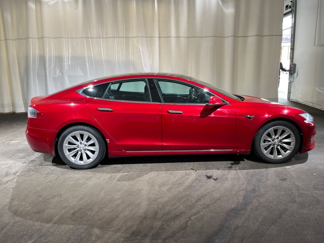 Tesla Model S 75D 525hk AWD 2017, bild 3/9