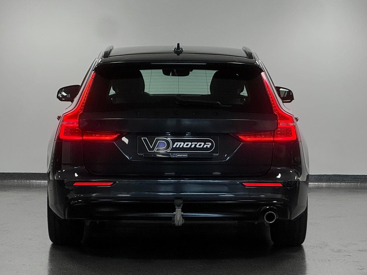 Volvo V60 2020, bild 6/24