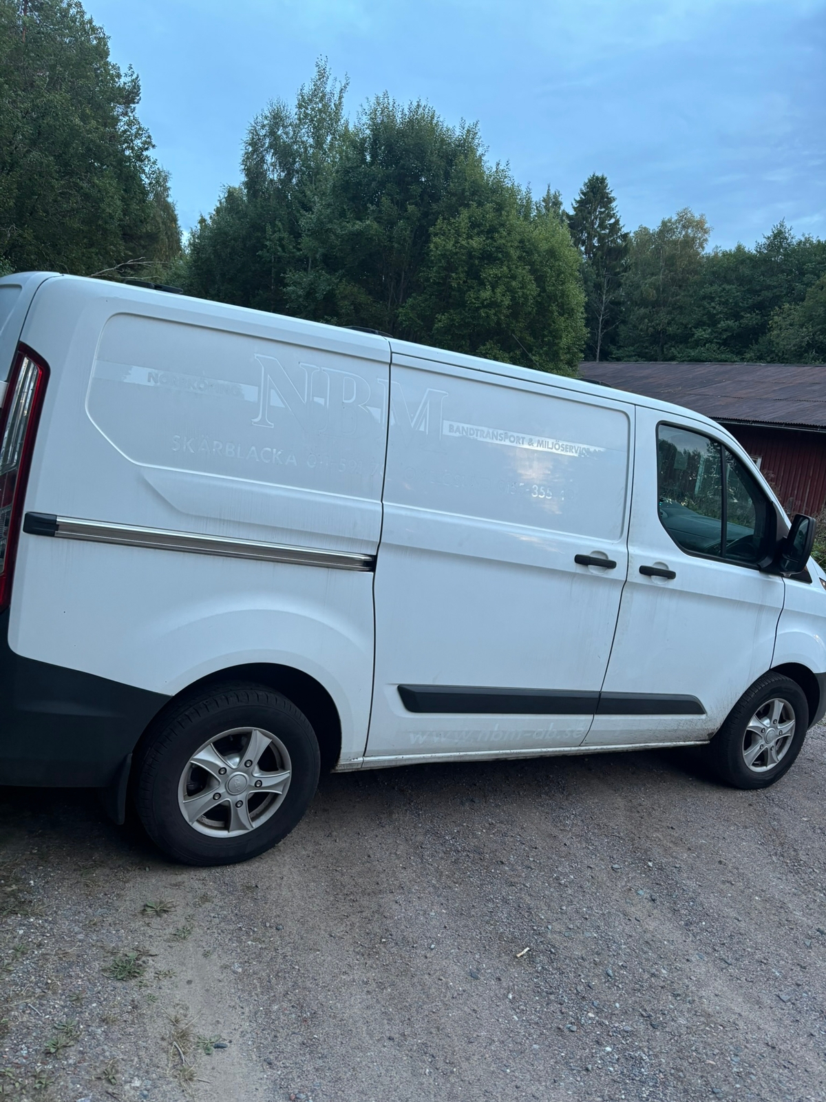 Ford Transit Custom 270 2.2 TDCi Manuell 2015, kuva 4/4