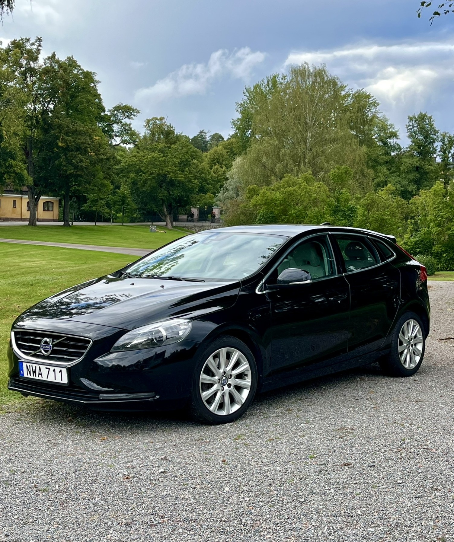 Volvo V40