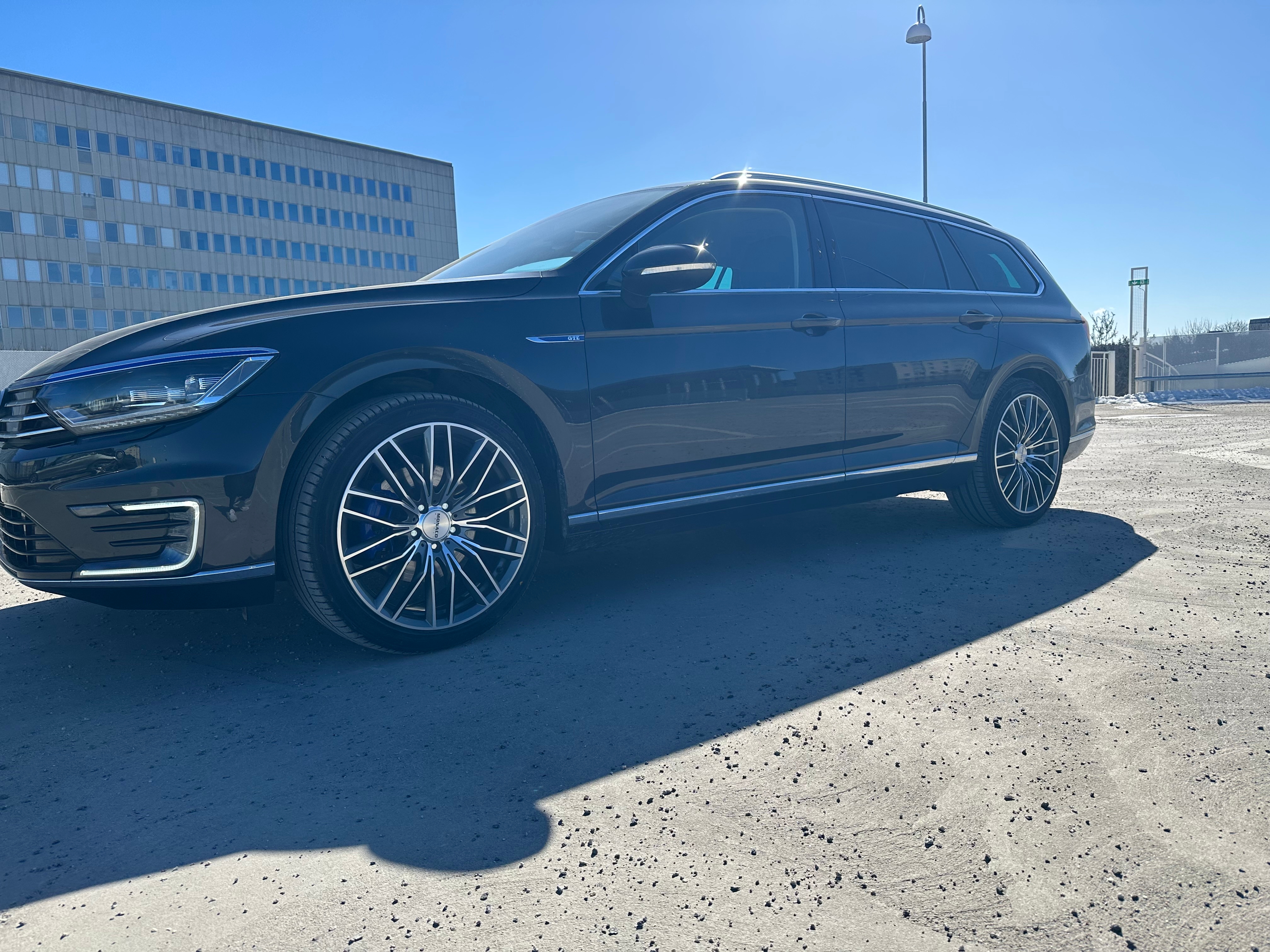 Volkswagen Passat 2018, bild 4/8
