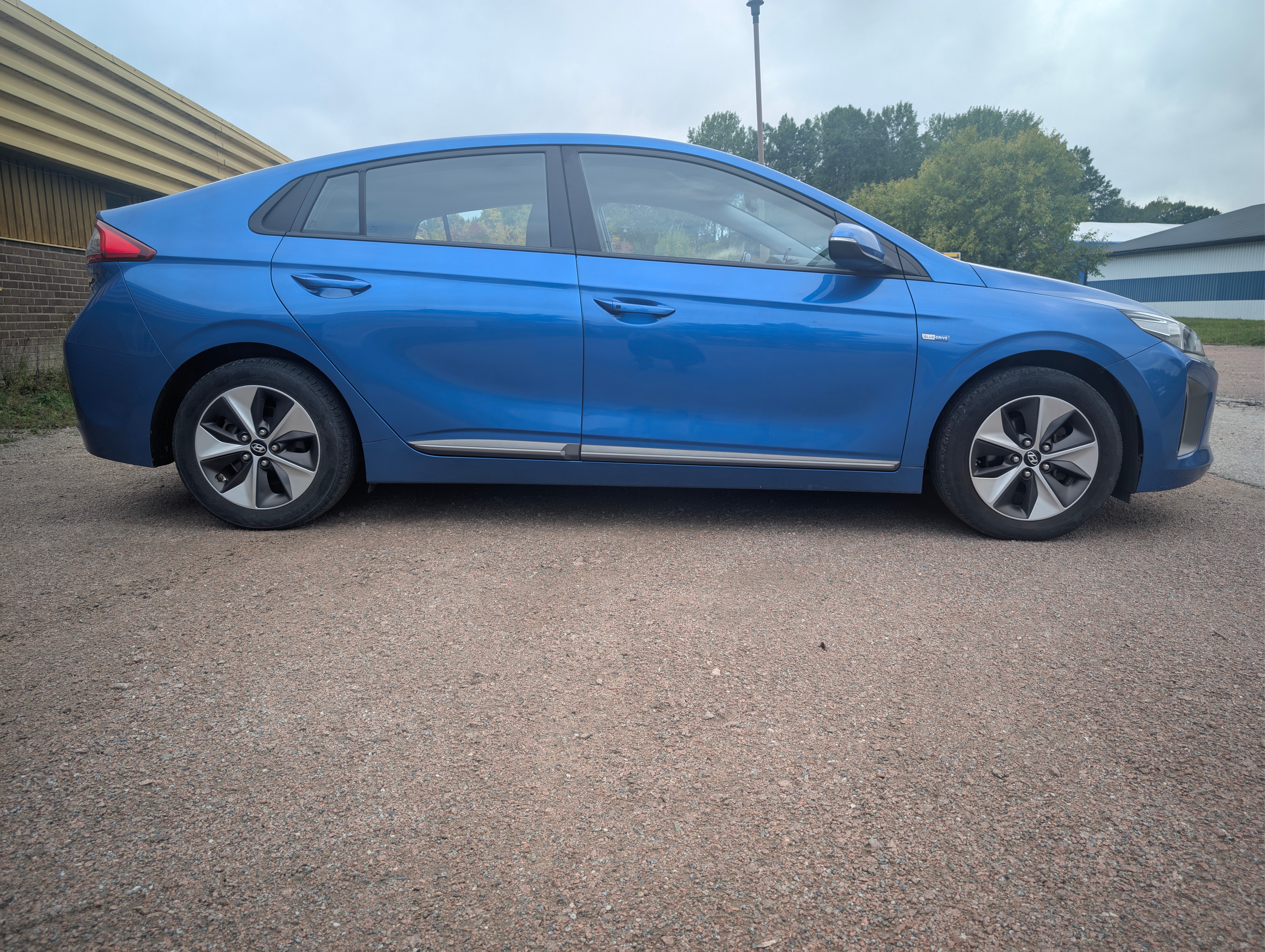 Hyundai Ioniq Electric 28 kWh 2017, bild 4/10