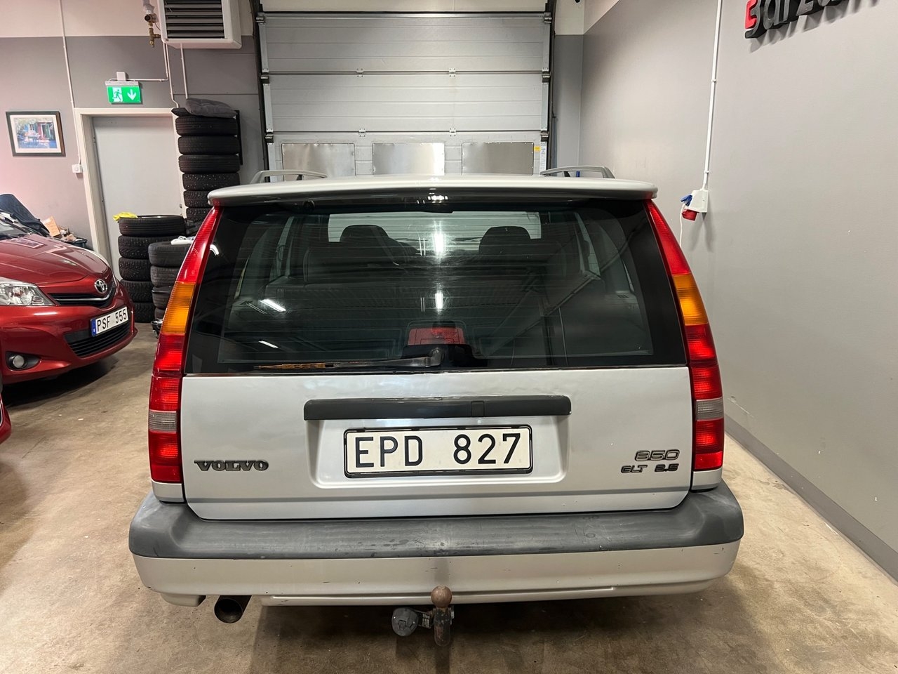 Volvo 850 1997, photo 2/10
