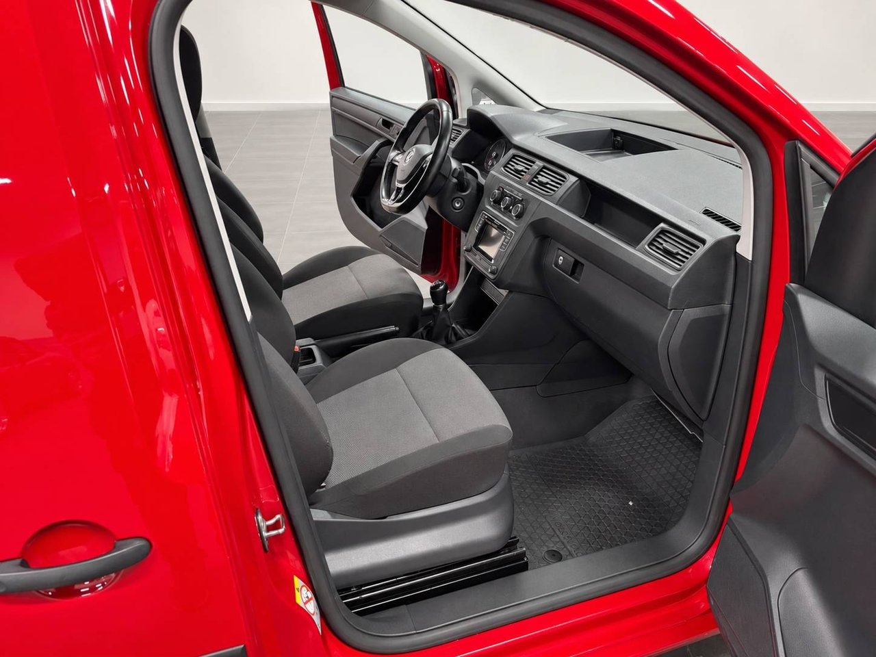 Volkswagen Caddy Van 2.0 TDI 150Hk 2017, bild 6/10