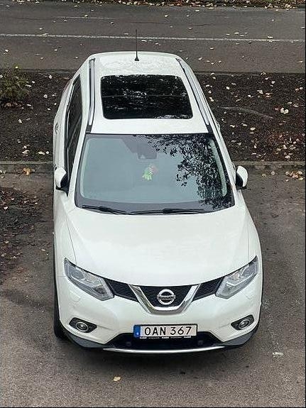 Nissan X-Trail 2016, bild 2/10