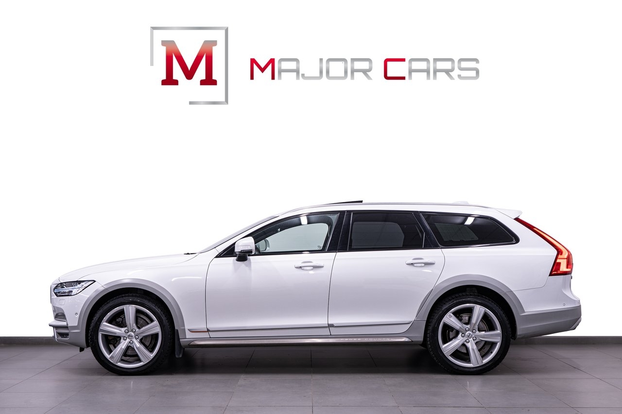 Volvo V90 Cross Country 2018, photo 3/10