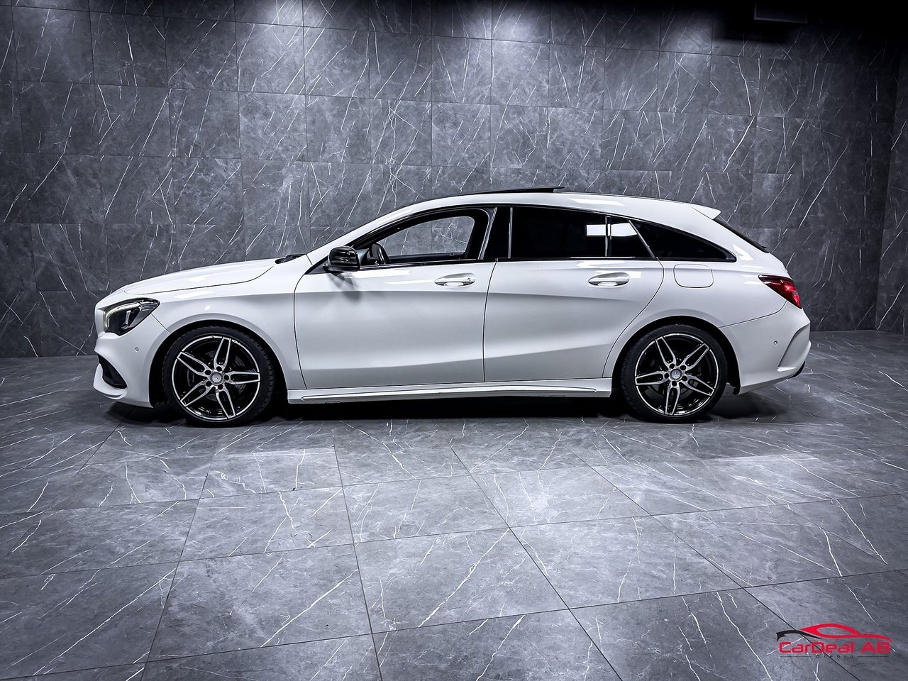 Mercedes-Benz CLA 2017, bild 4/10