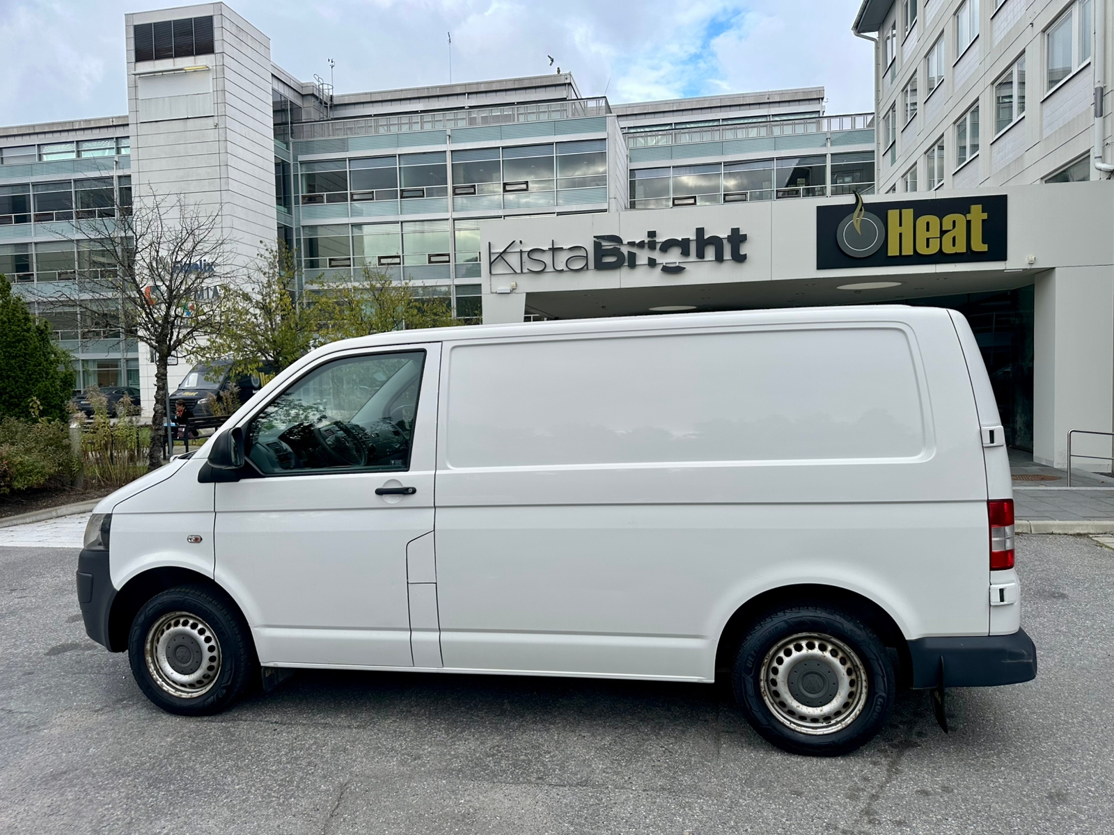 Volkswagen Transporter 2013, bild 2/6