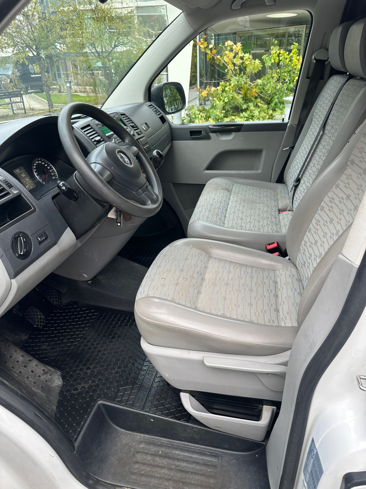 Volkswagen Transporter 2013, bild 5/6