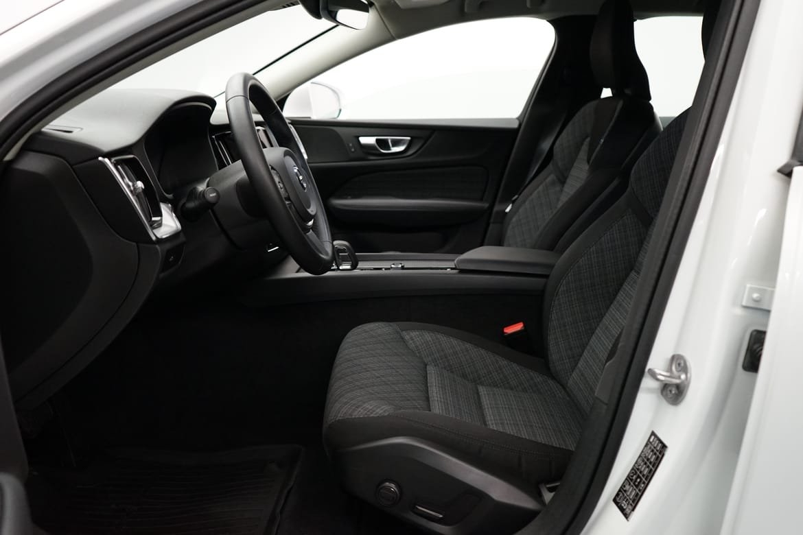 Volvo V60 B4 Bensin Core 2024, bild 5/10